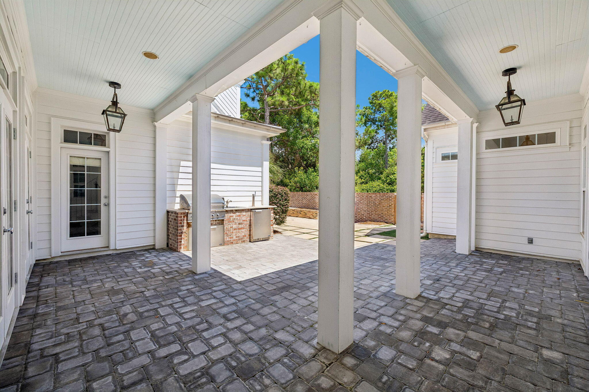 BOTANY BAYOU - Residential