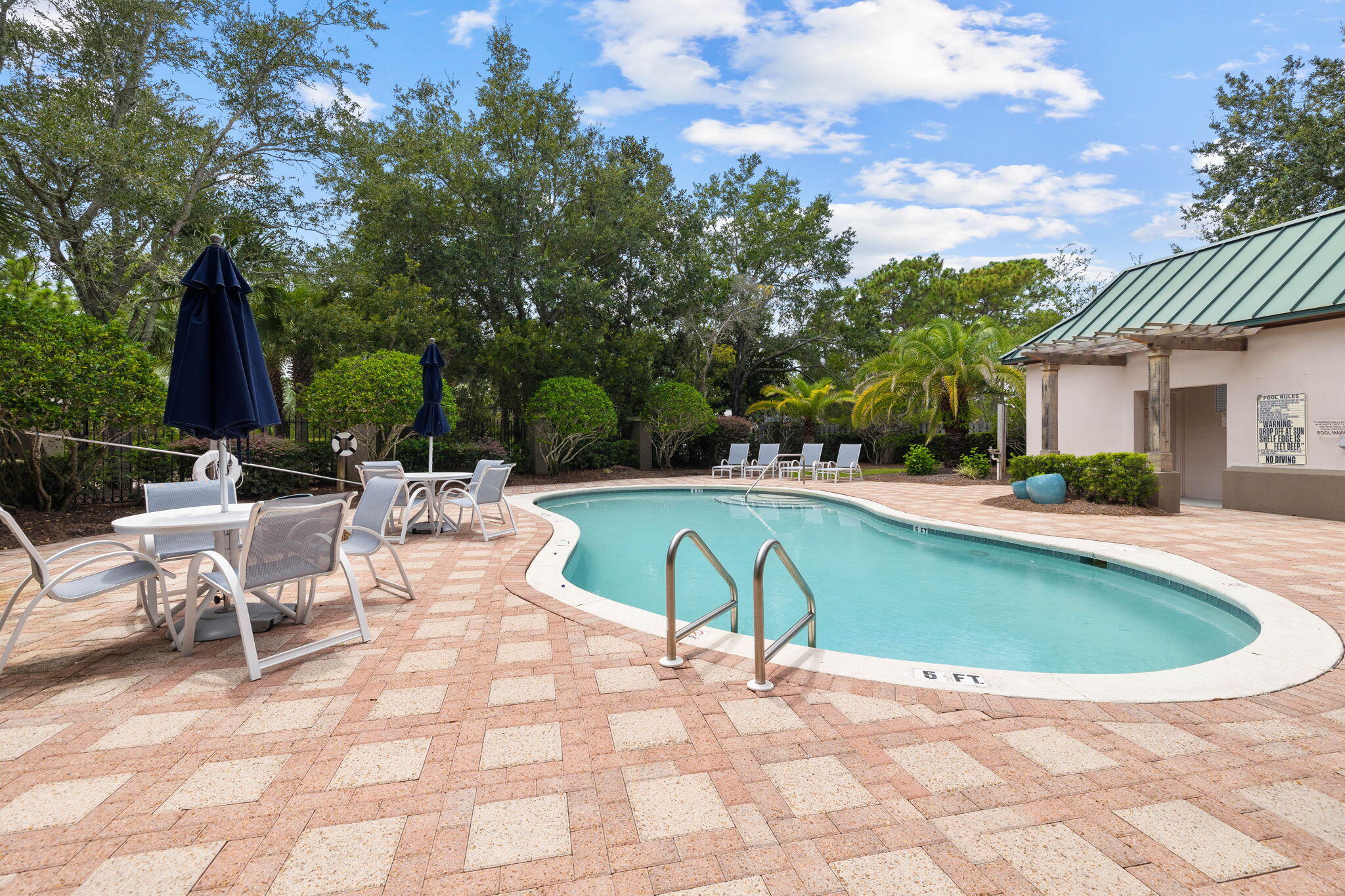 BOTANY BAYOU - Residential