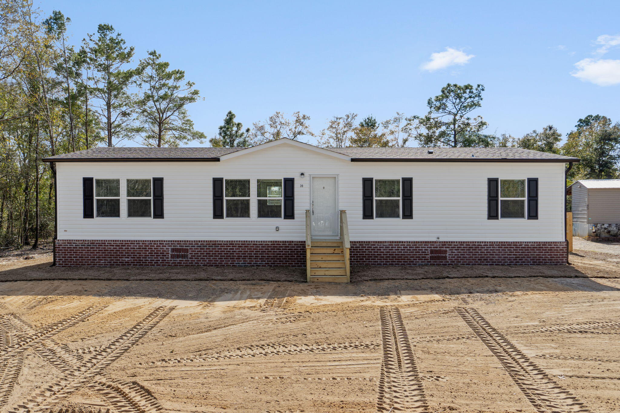 OAKWOOD LAKES ESTATES - Residential