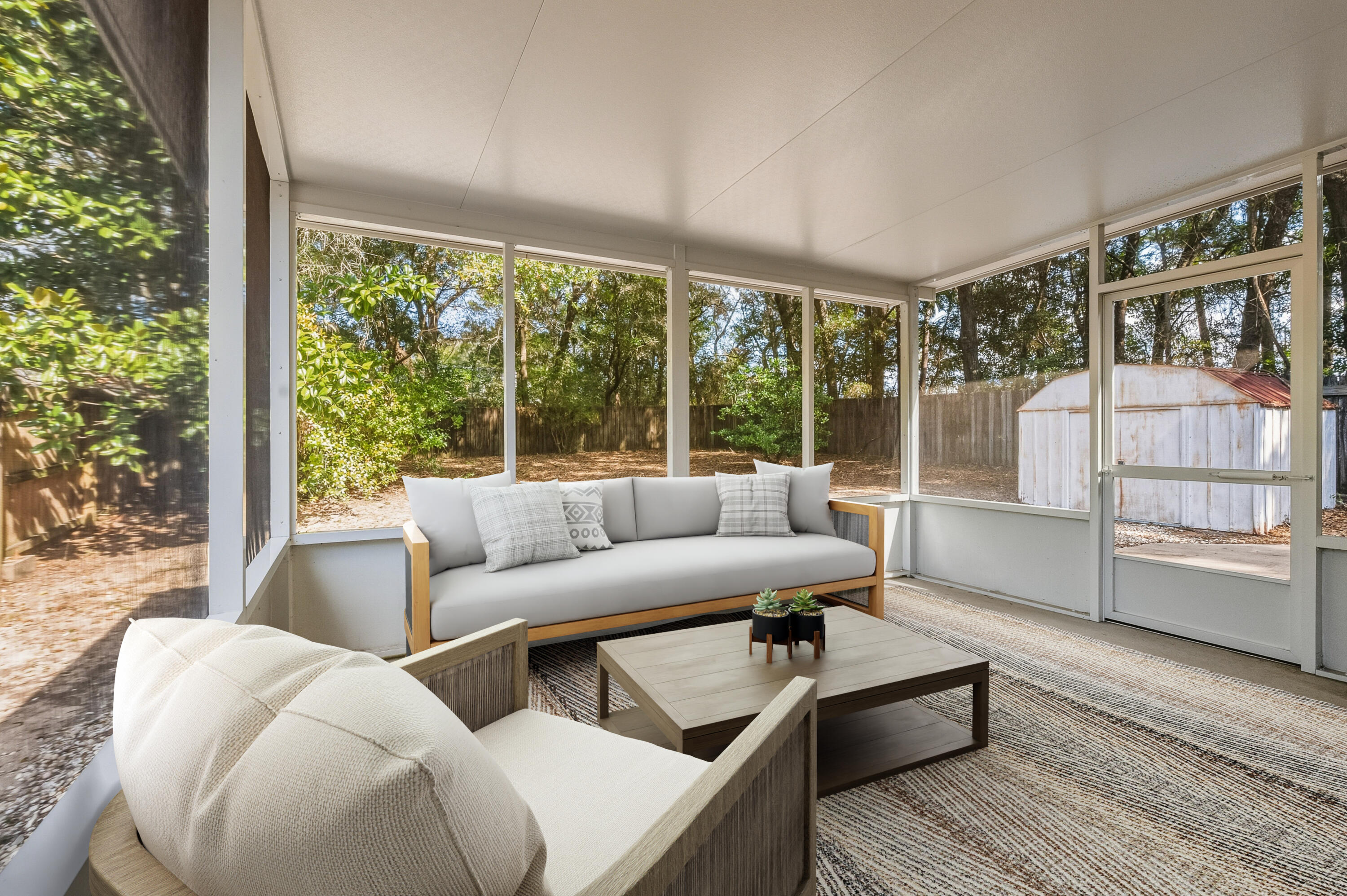VALPARAISO PINECREST 3 - Residential Lease