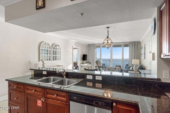 Emerald Beach Resort Condo - Residential