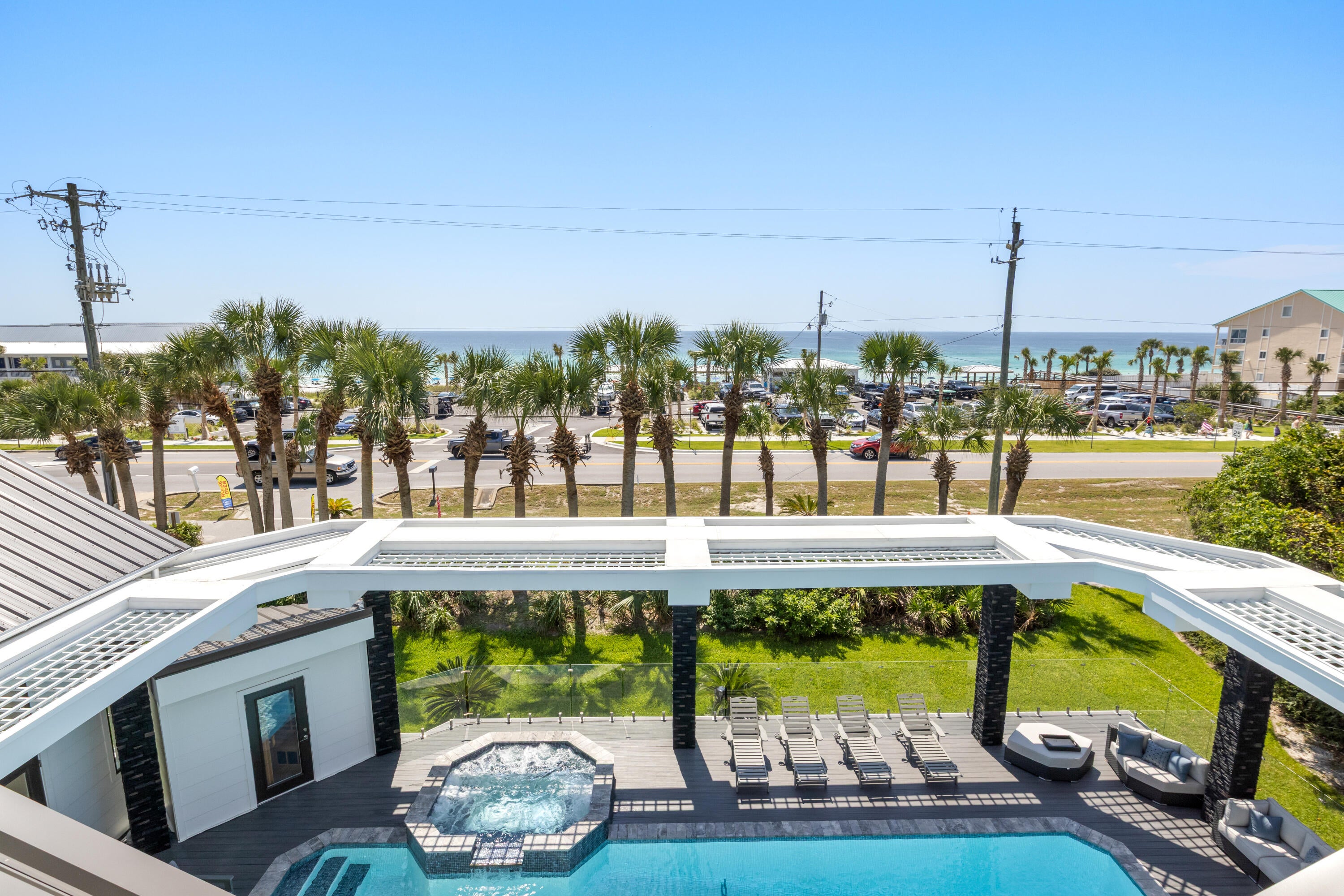 CRYSTAL BEACH - Residential