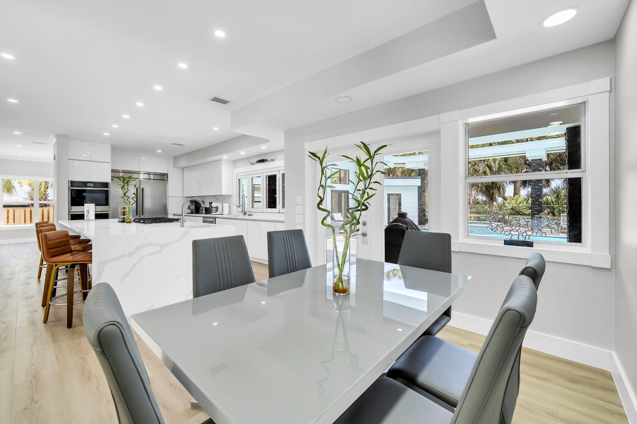 CRYSTAL BEACH - Residential