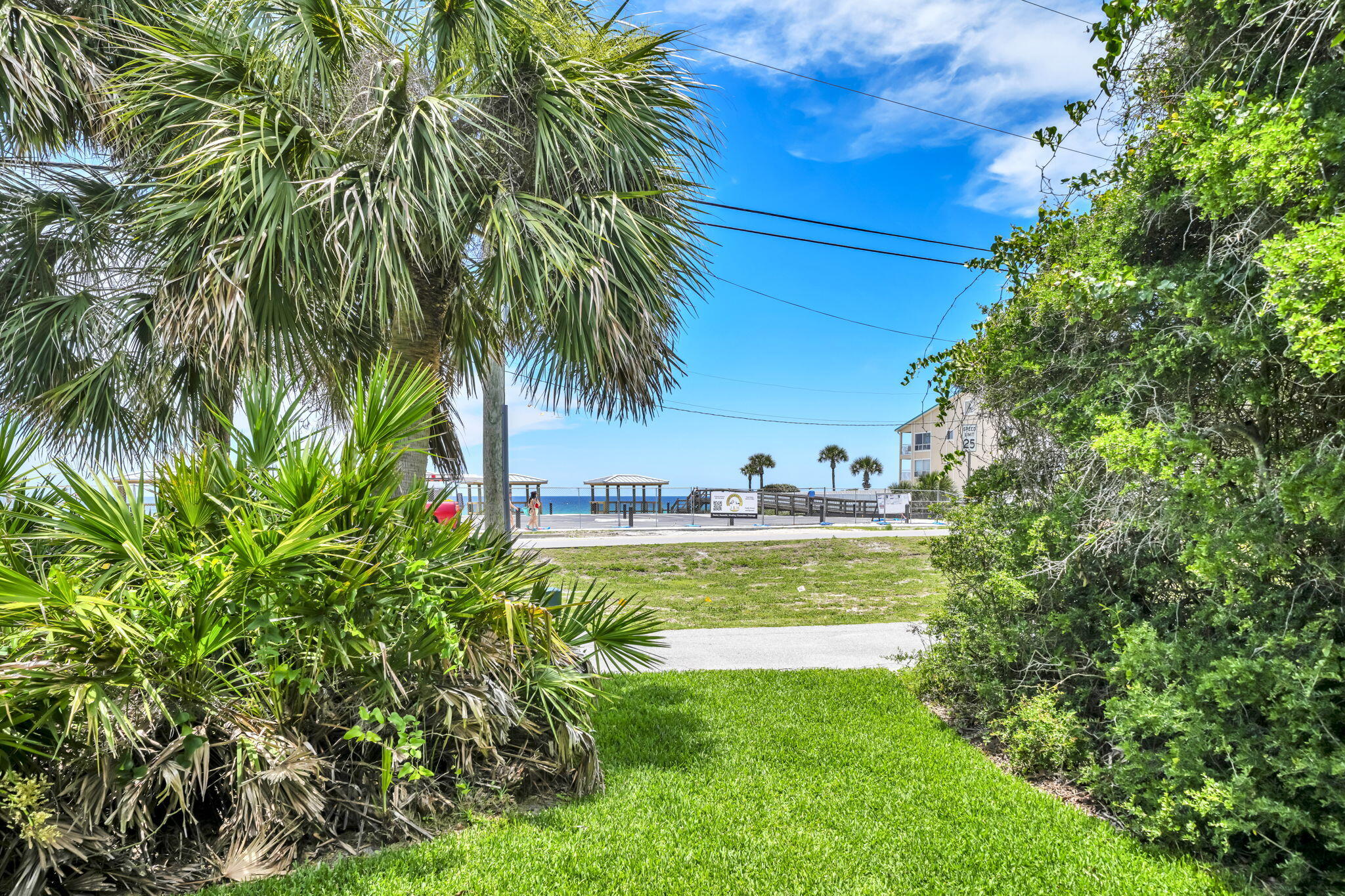 CRYSTAL BEACH - Residential