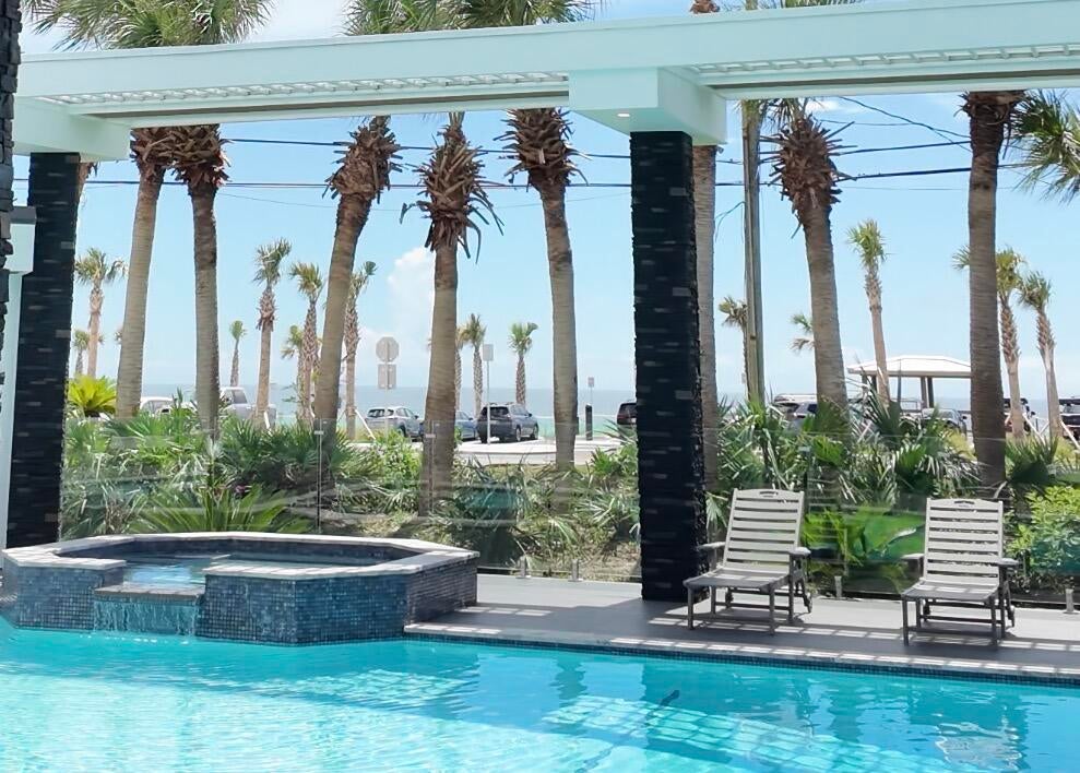 CRYSTAL BEACH - Residential