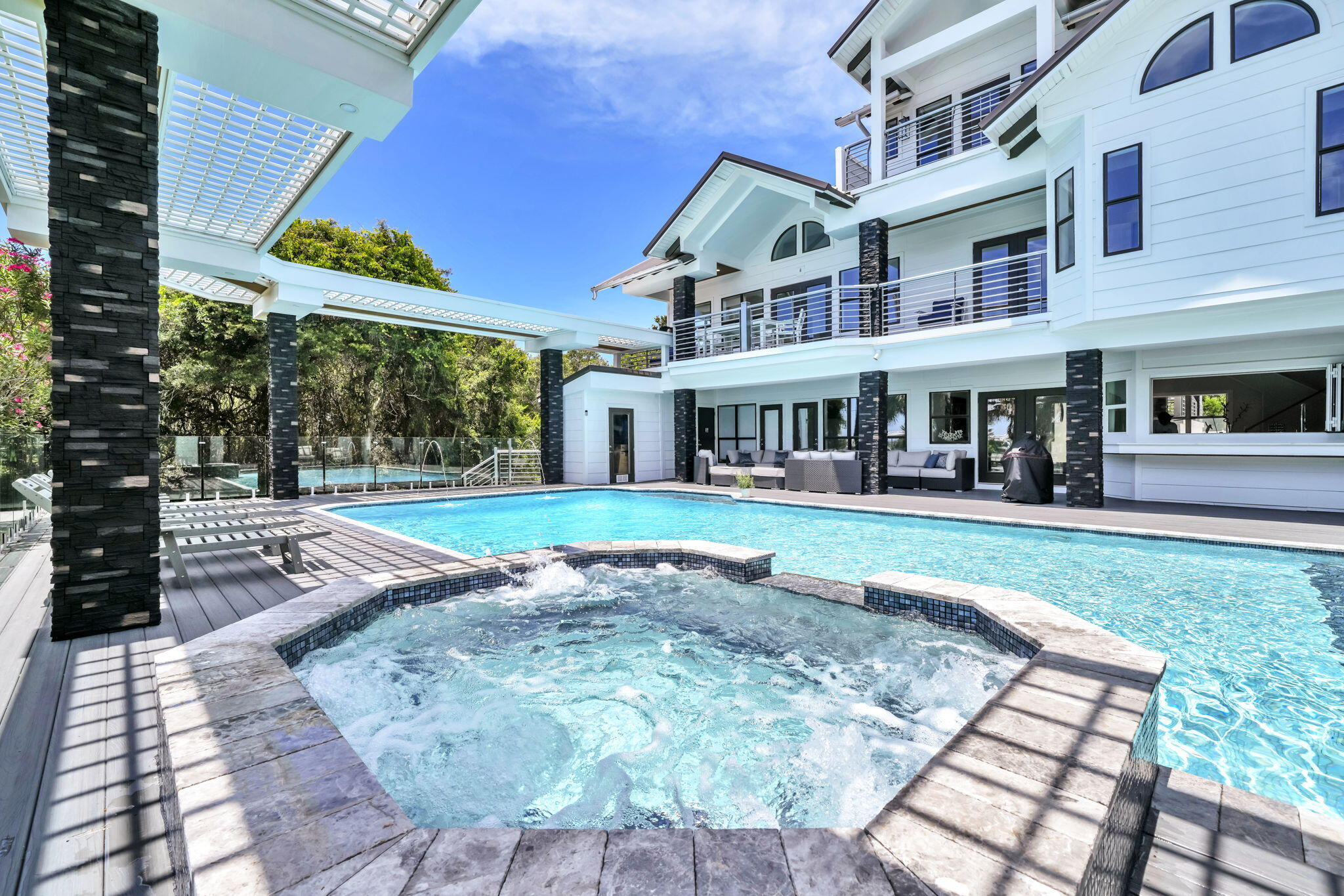 CRYSTAL BEACH - Residential