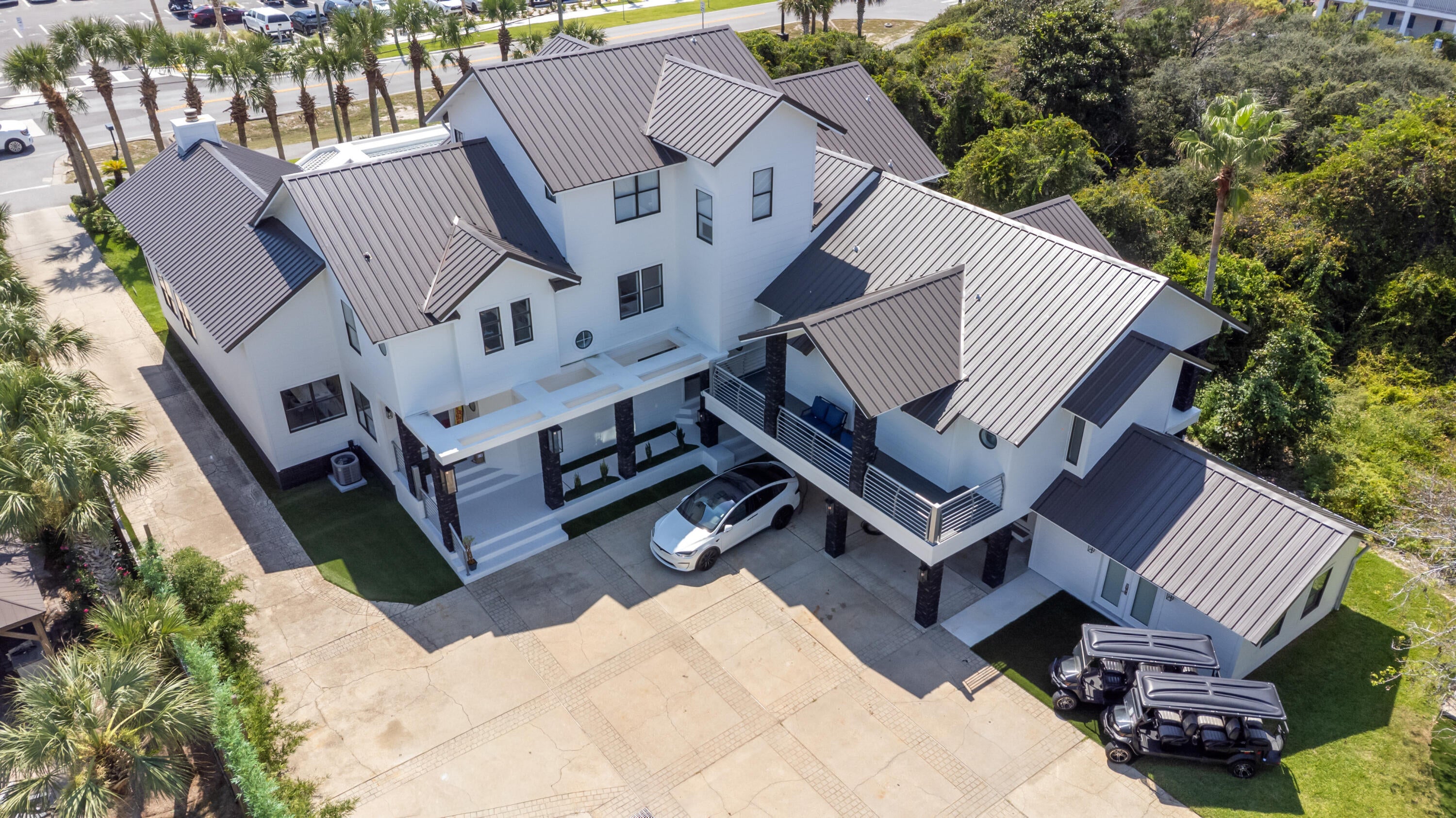 CRYSTAL BEACH - Residential