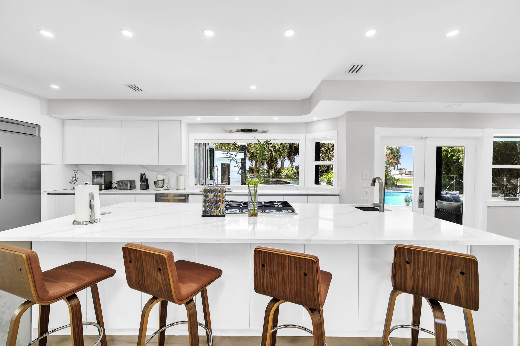 CRYSTAL BEACH - Residential