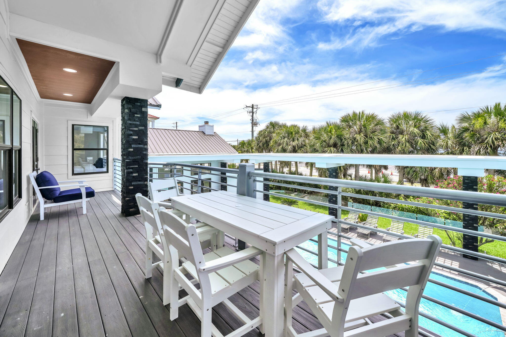 CRYSTAL BEACH - Residential