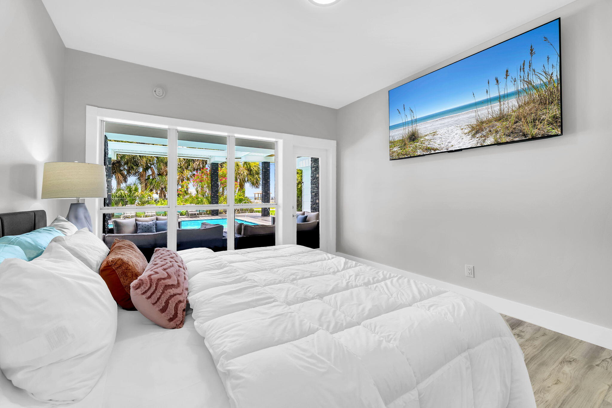 CRYSTAL BEACH - Residential
