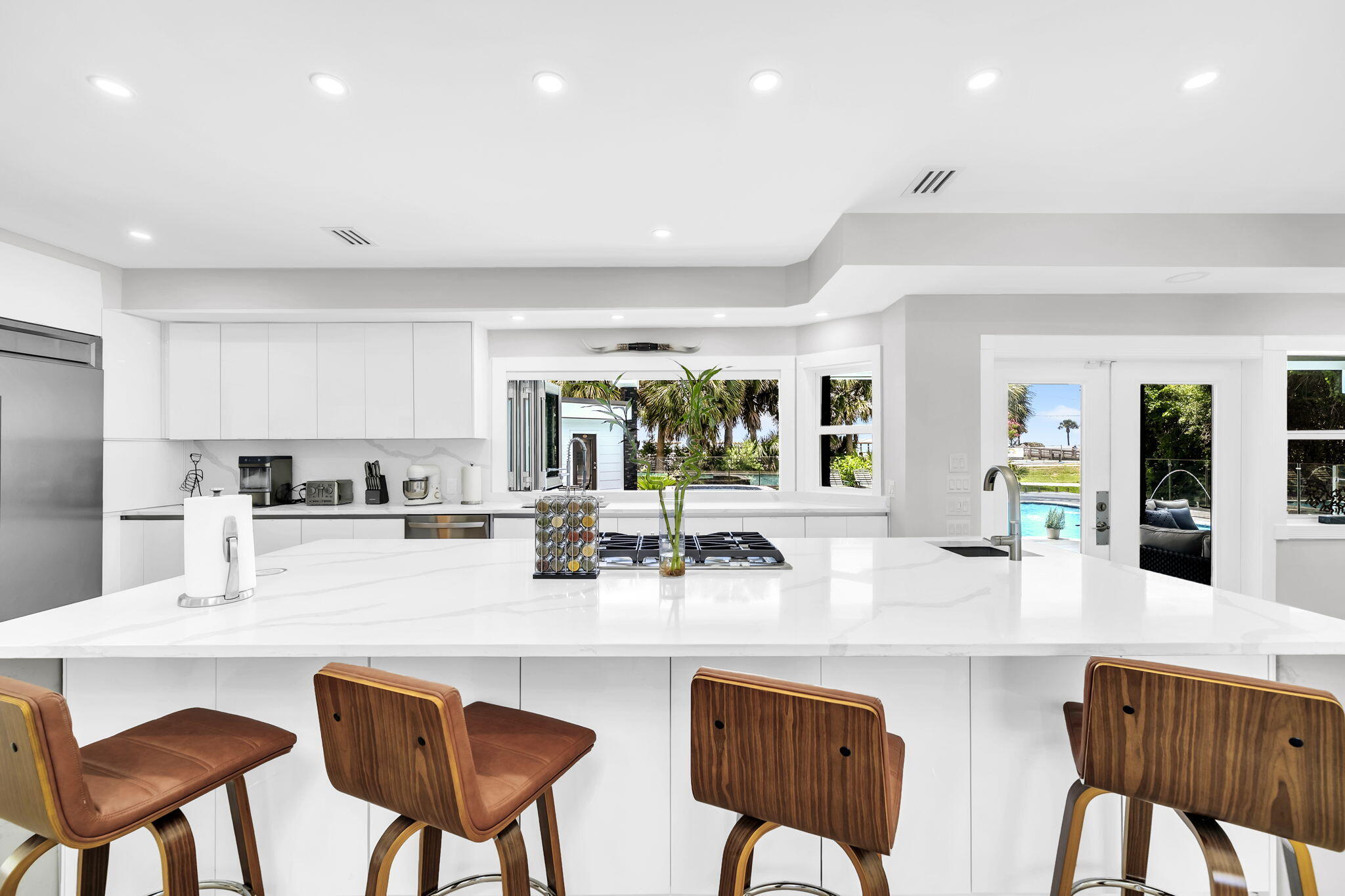 CRYSTAL BEACH - Residential