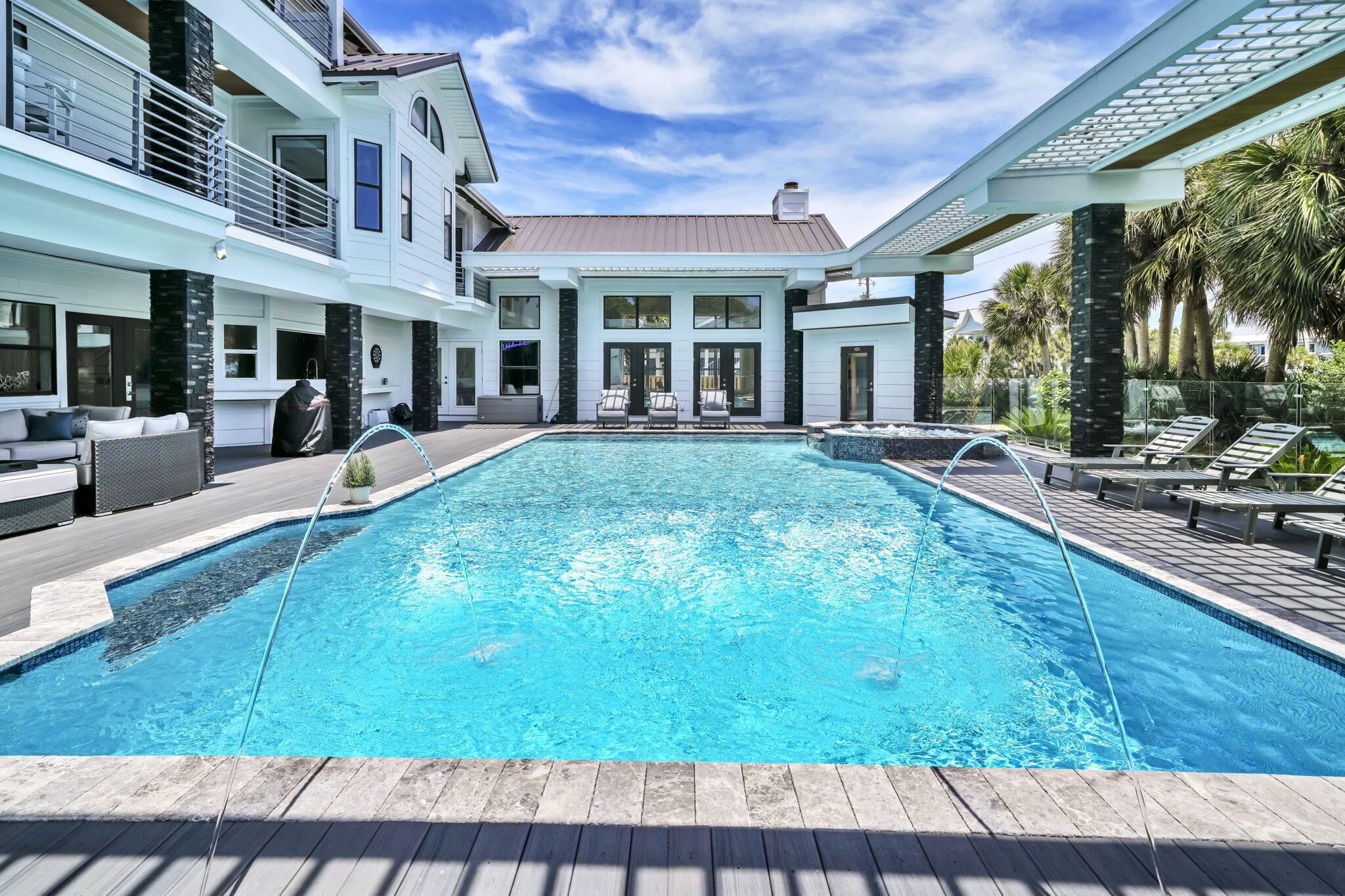CRYSTAL BEACH - Residential