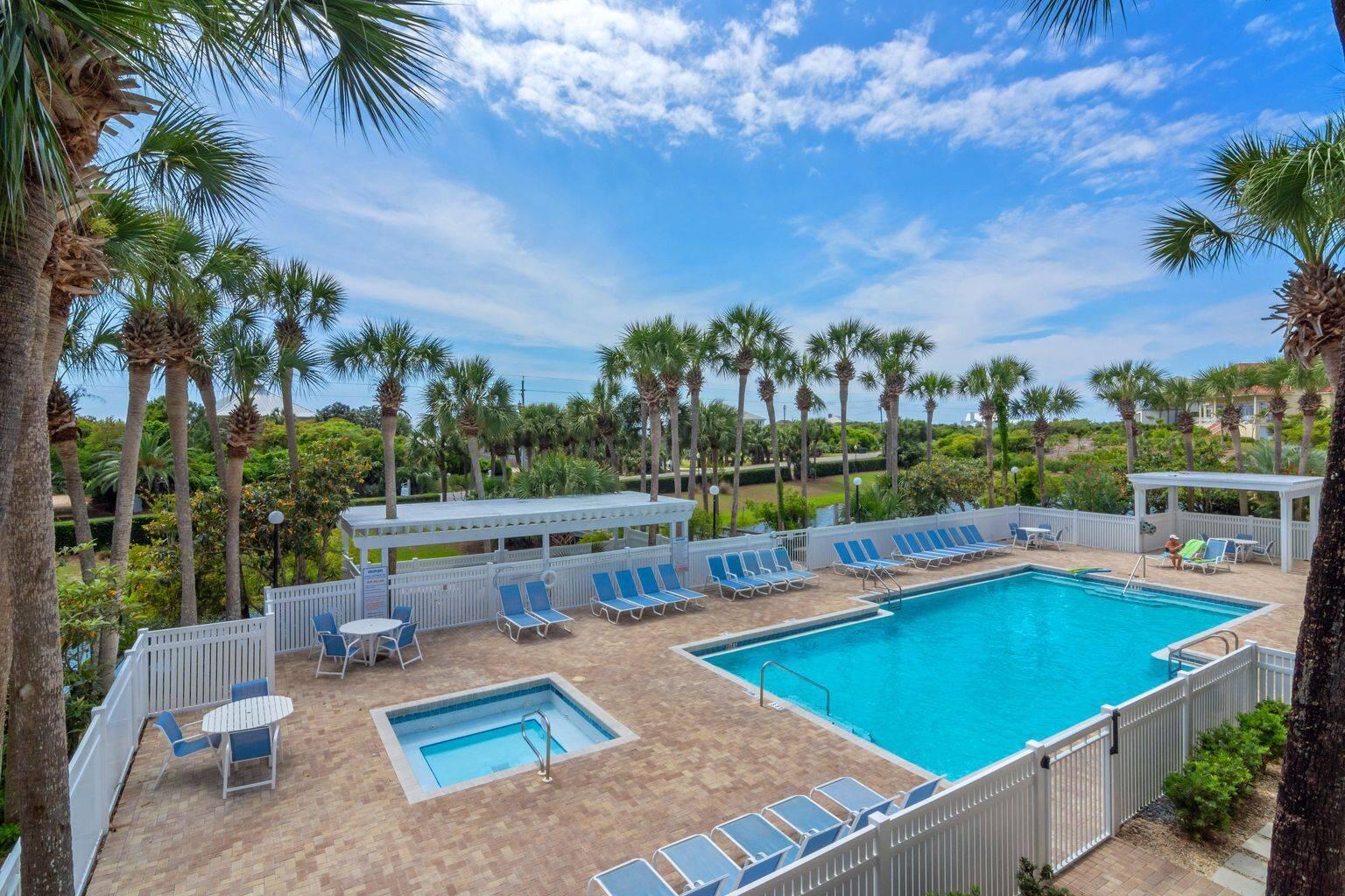 GULF PLACE RESIDENCES - Residential