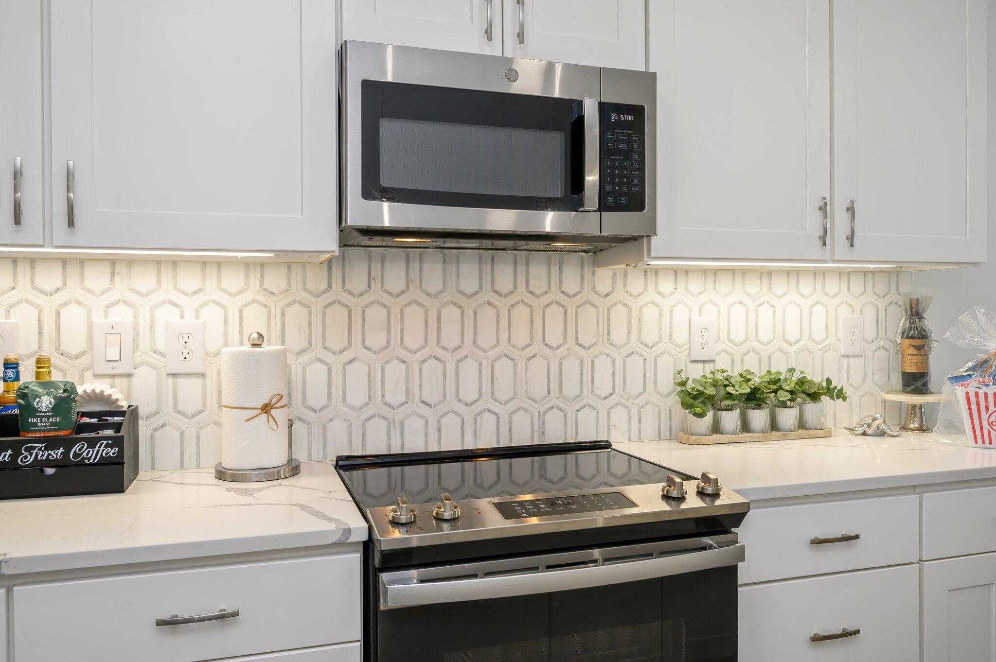 GULF PLACE RESIDENCES - Residential