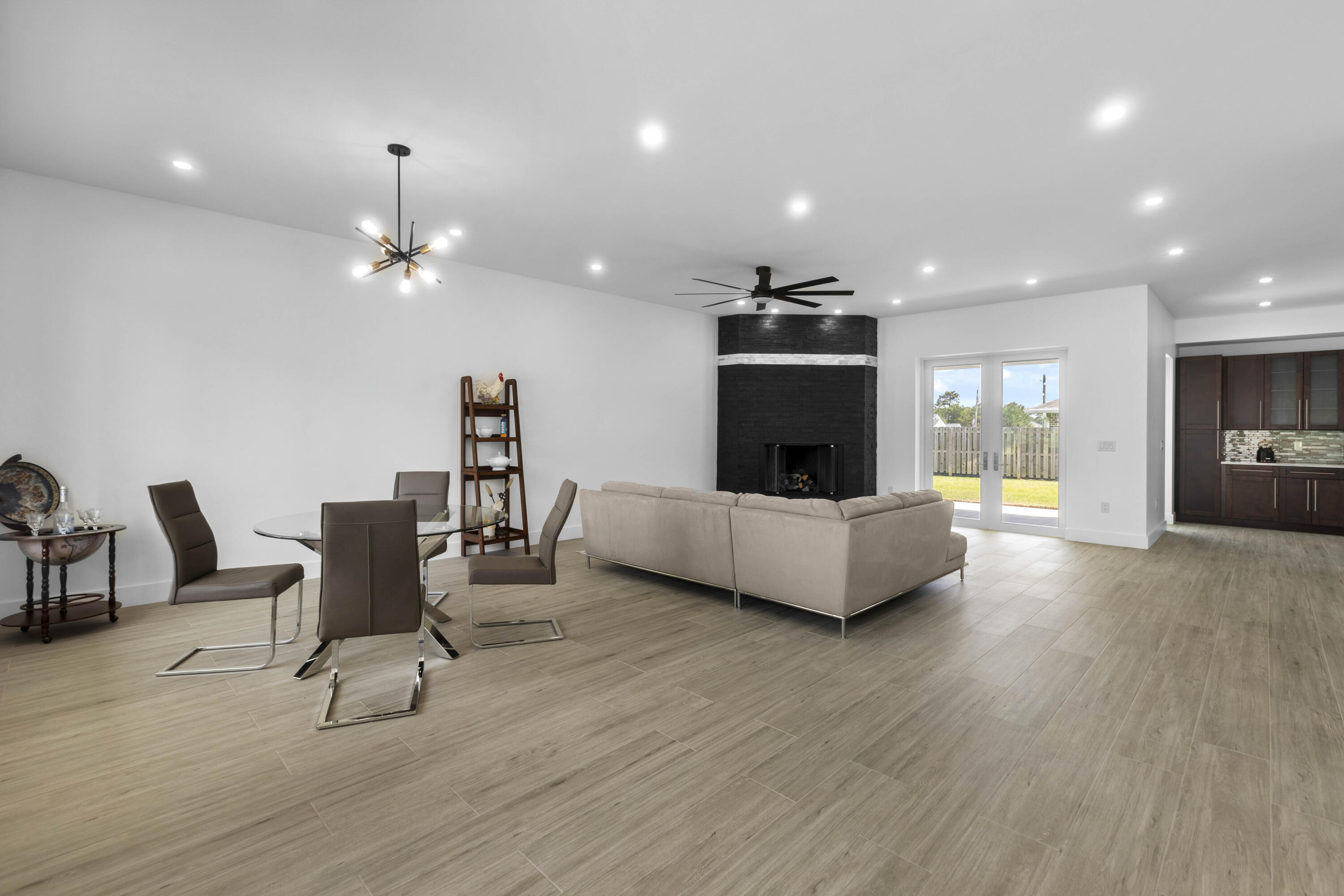 BARBAROSA RANCHETTES - Residential