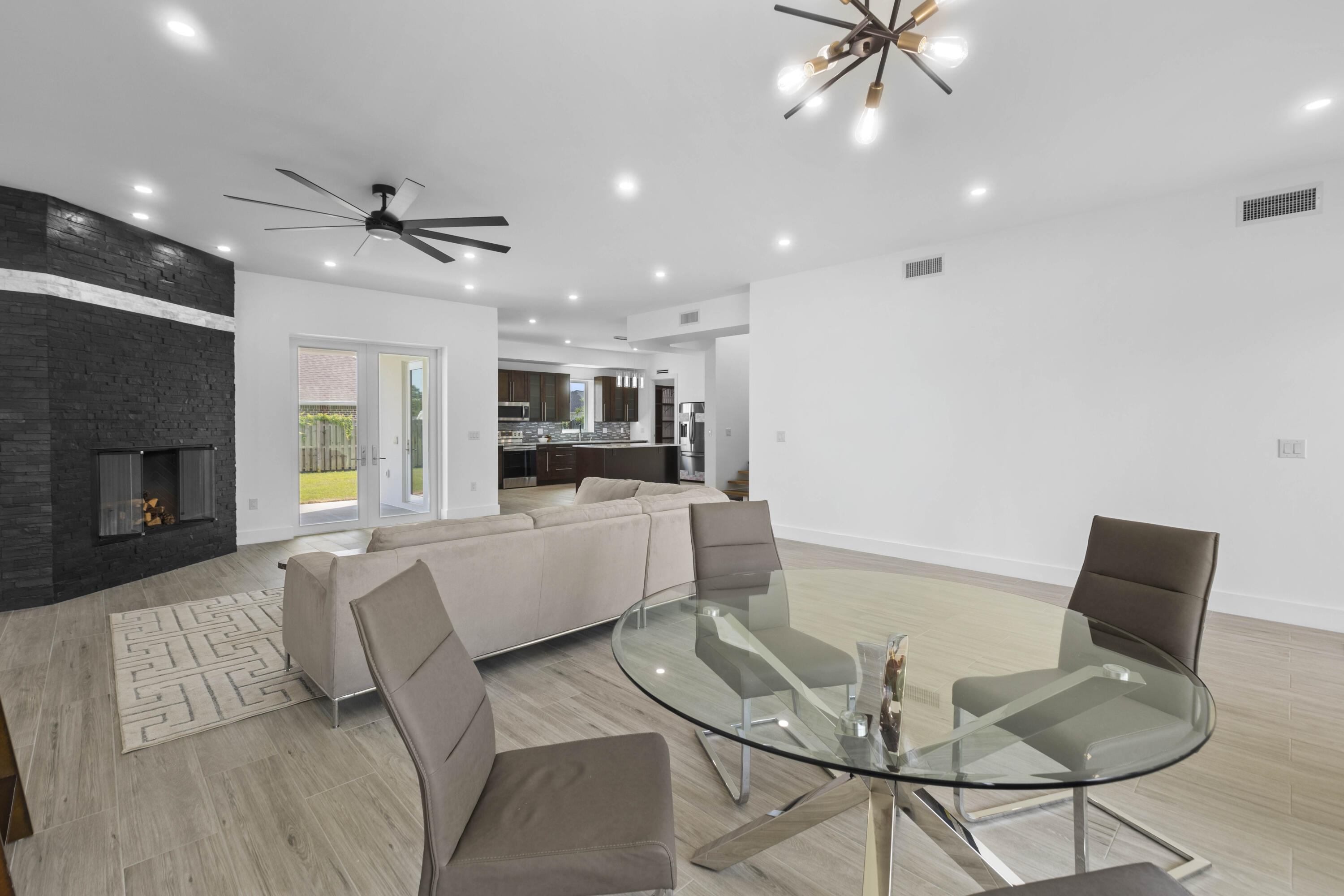 BARBAROSA RANCHETTES - Residential