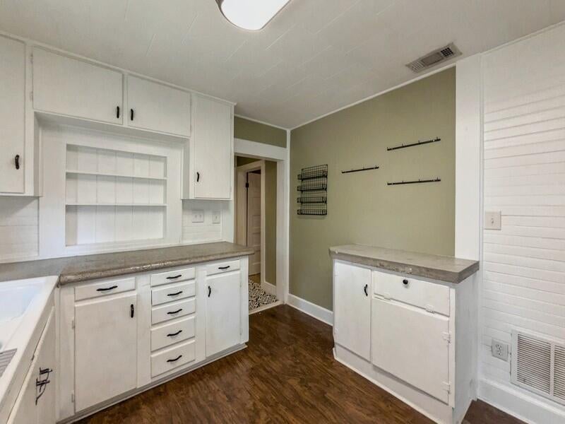 CRESTVIEW - Residential