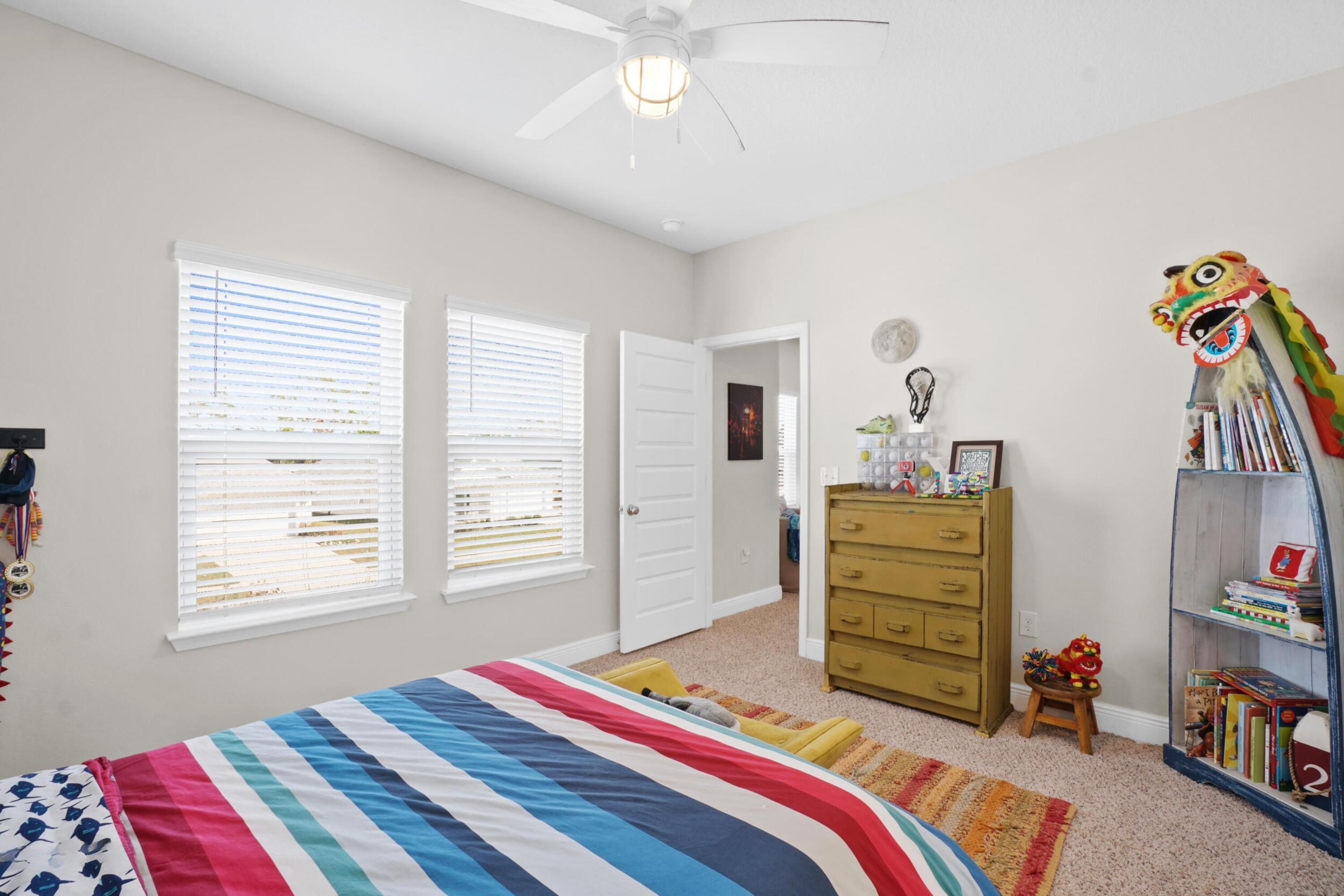 EMERALD COVE VILLAS - Residential