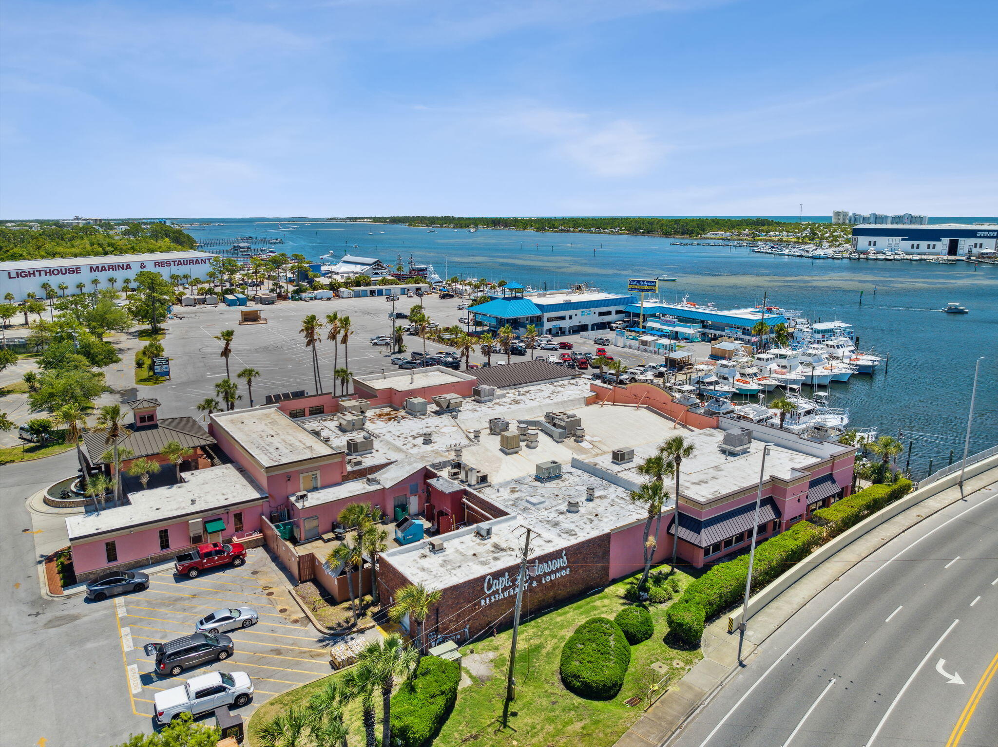 EMERALD COVE VILLAS - Residential