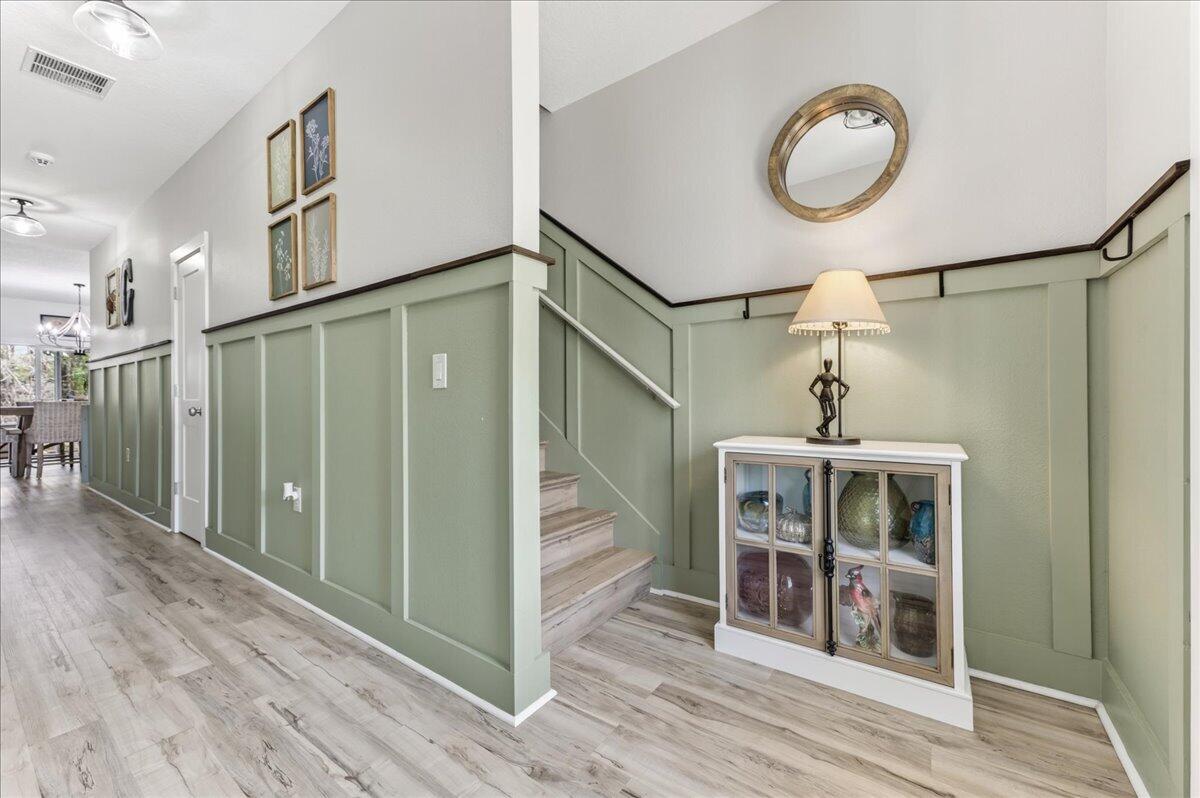 HOLLEY BY THE SEA - Residential