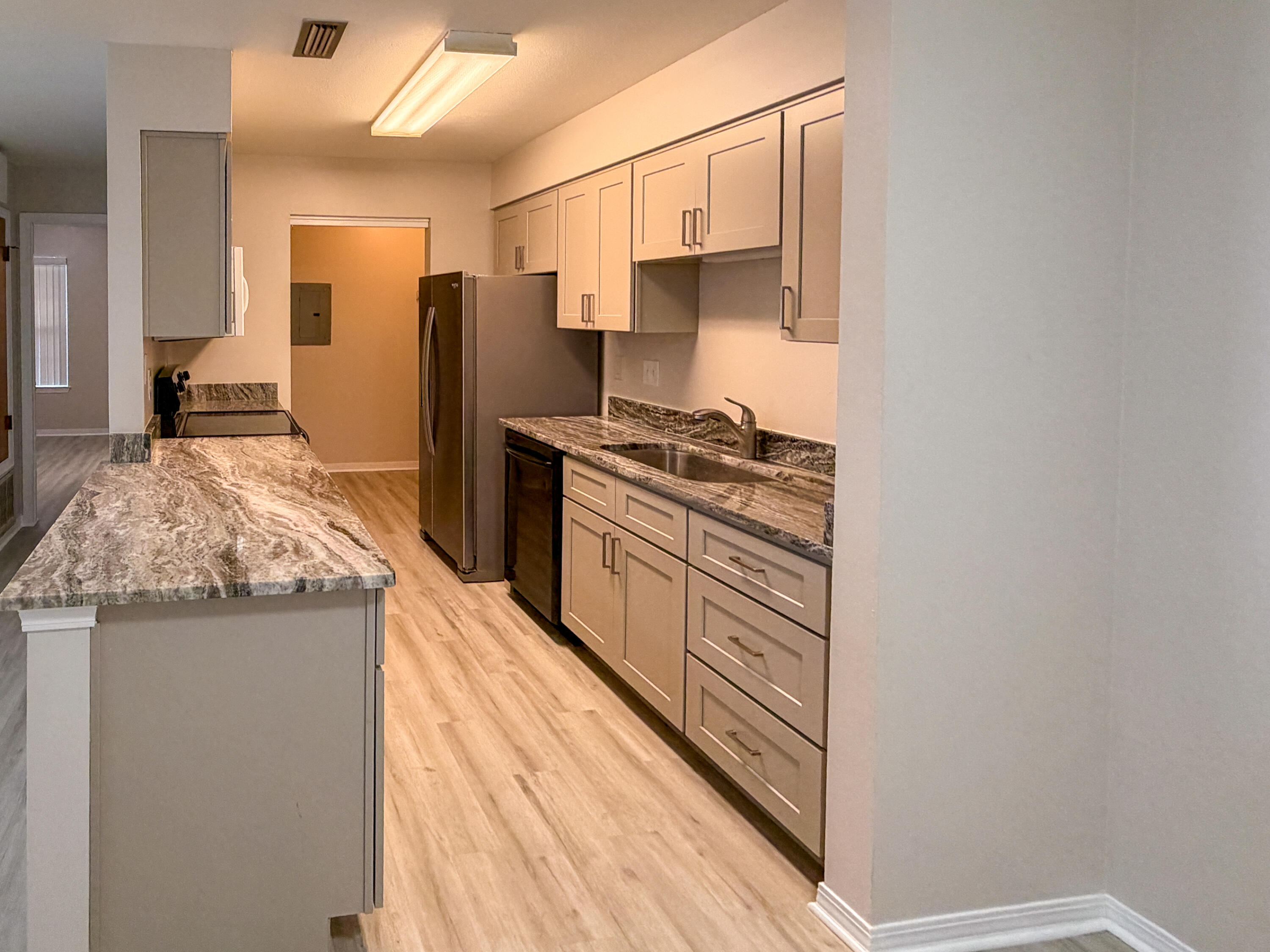 CARMEL VILLAGE T/H - Residential Lease