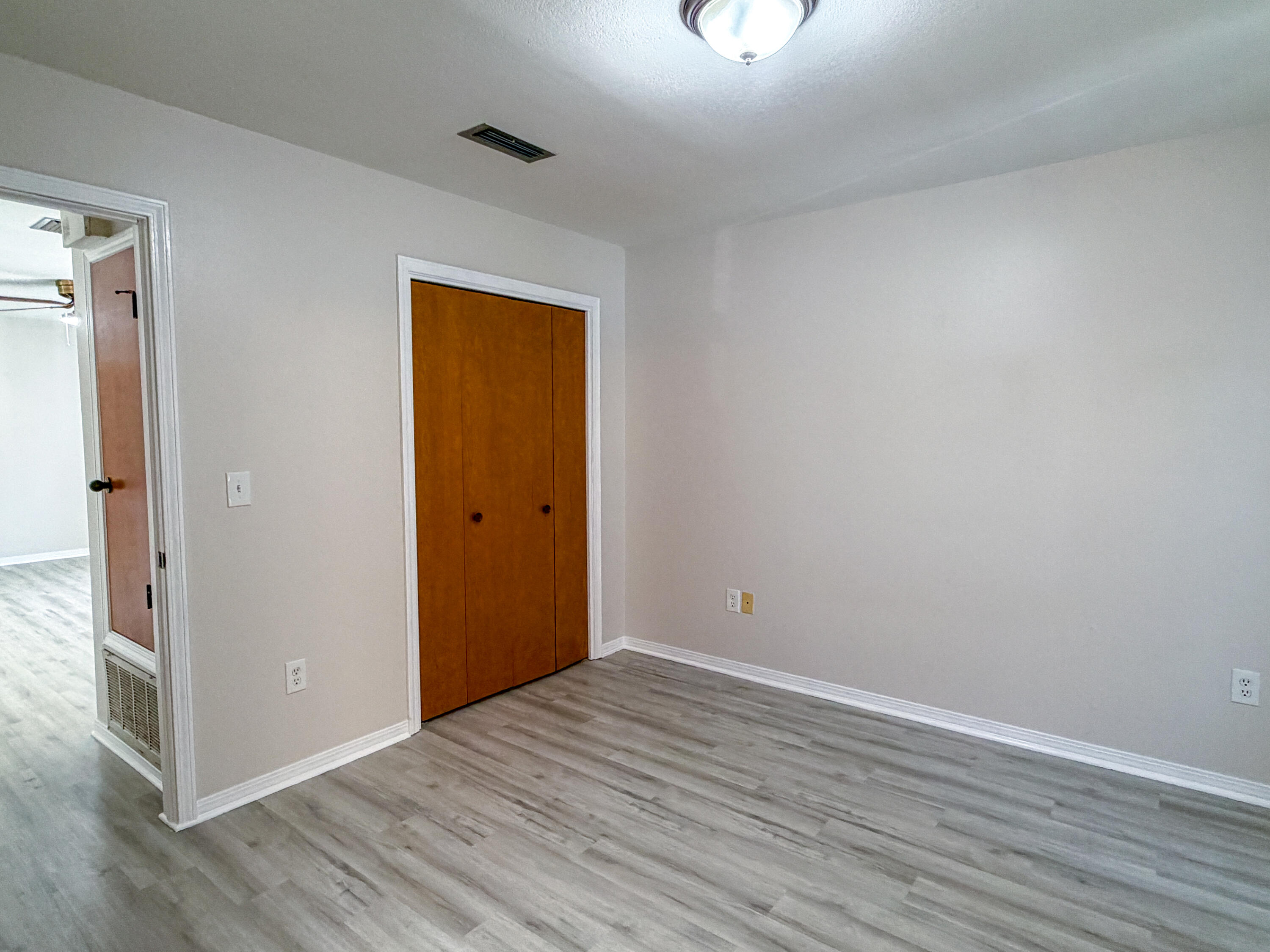 CARMEL VILLAGE T/H - Residential Lease