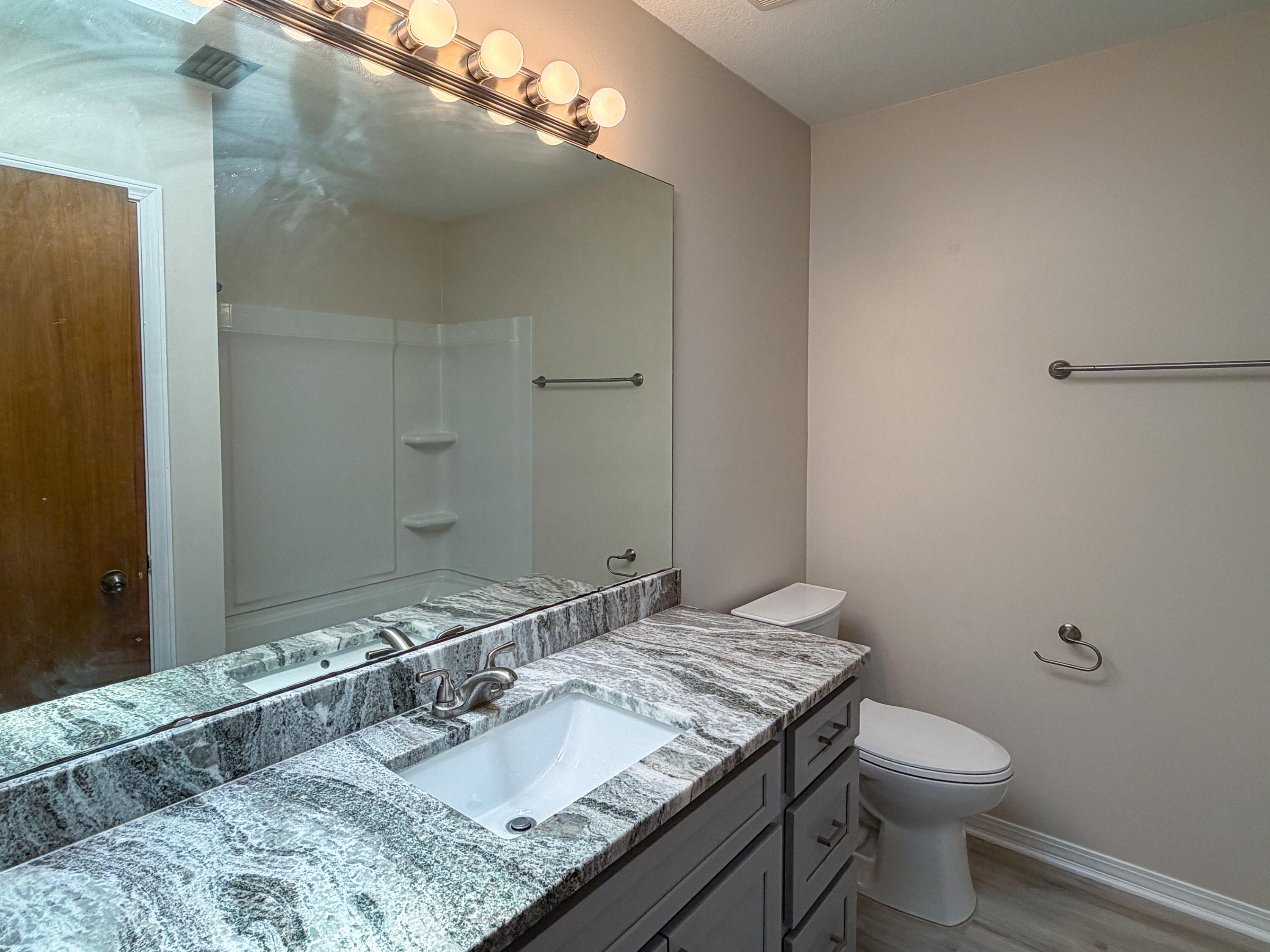 CARMEL VILLAGE T/H - Residential Lease