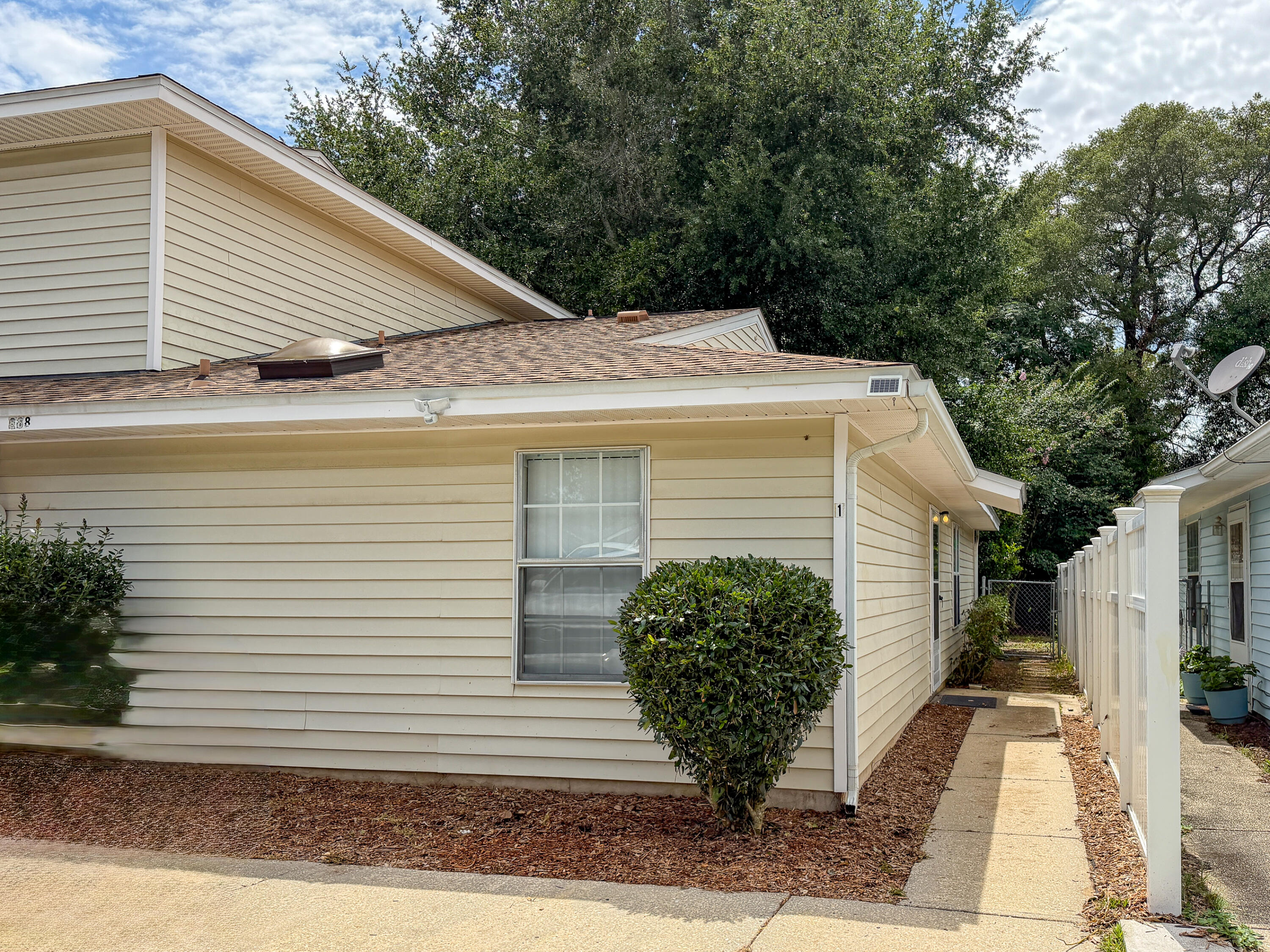 Single-story townhouse with open living/dining/kitchen and split floorplan, each bedroom with its own full bath. Recently renovated kitchen and front bath with beautiful granite counters, and all new cabinetry with soft-close doors and drawers. Newer LVP flooring and paint throughout. Hurlburt Field's back gate: 2.7 miles. Eglin AFB: 7.7 miles. Only 7 miles to the beach, and less than a mile to shopping and restaurants!

Kitchen features ample counter space and storage, newer refrigerator and microwave, smooth-top range and dishwasher. Skylights enhance both baths with natural light. End unit with side entrance offers added privacy. Interior utility room behind kitchen includes pantry shelving as well as washer/dryer hookups. (keep reading) Back bedroom has a back door opening out to the open patio and large fenced and shaded backyard. Lockable storage closet with outside entry from the back patio.

No smoking, no pets. 12-month lease. Utilities paid by tenant(s). Pest control service included in the rent. Small repairs and yard upkeep are tenant's responsibility, landlord handles structural, electrical, HVAC. Fee for online application including background check: $55pp. Easy online rent payment system offers Credit Building to help boost your credit score (not required).

Schedule your showing today!