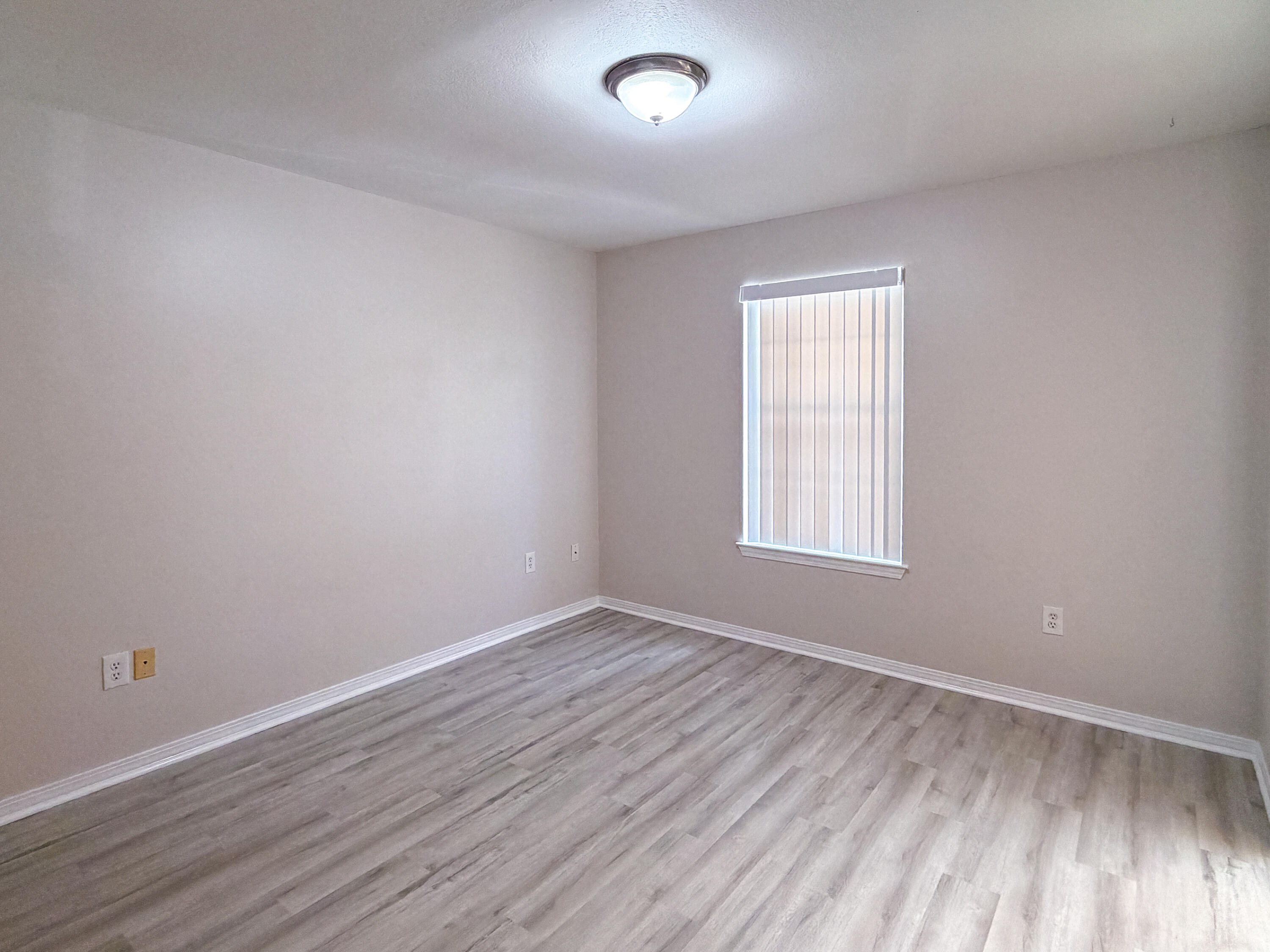 CARMEL VILLAGE T/H - Residential Lease