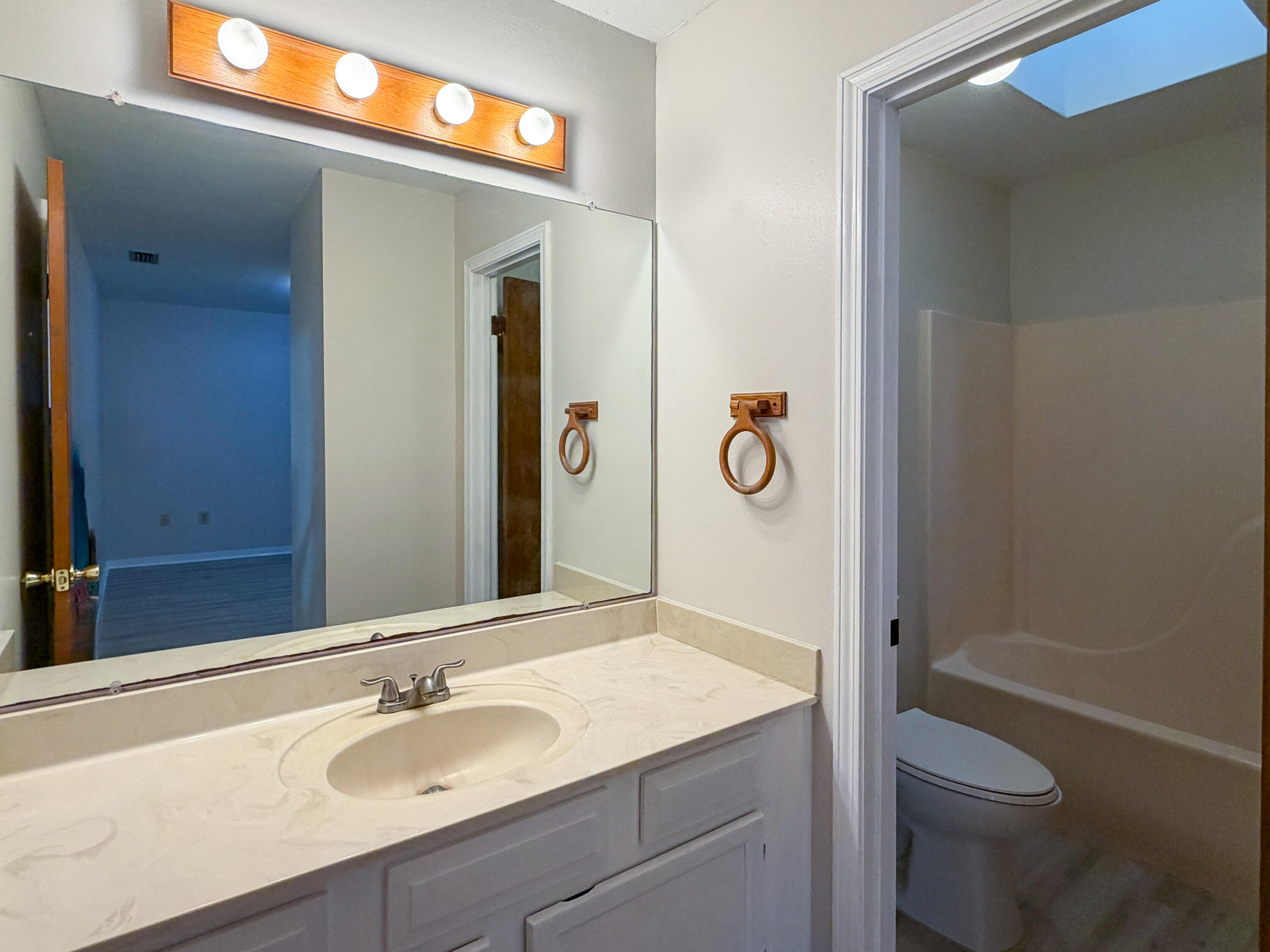 CARMEL VILLAGE T/H - Residential Lease