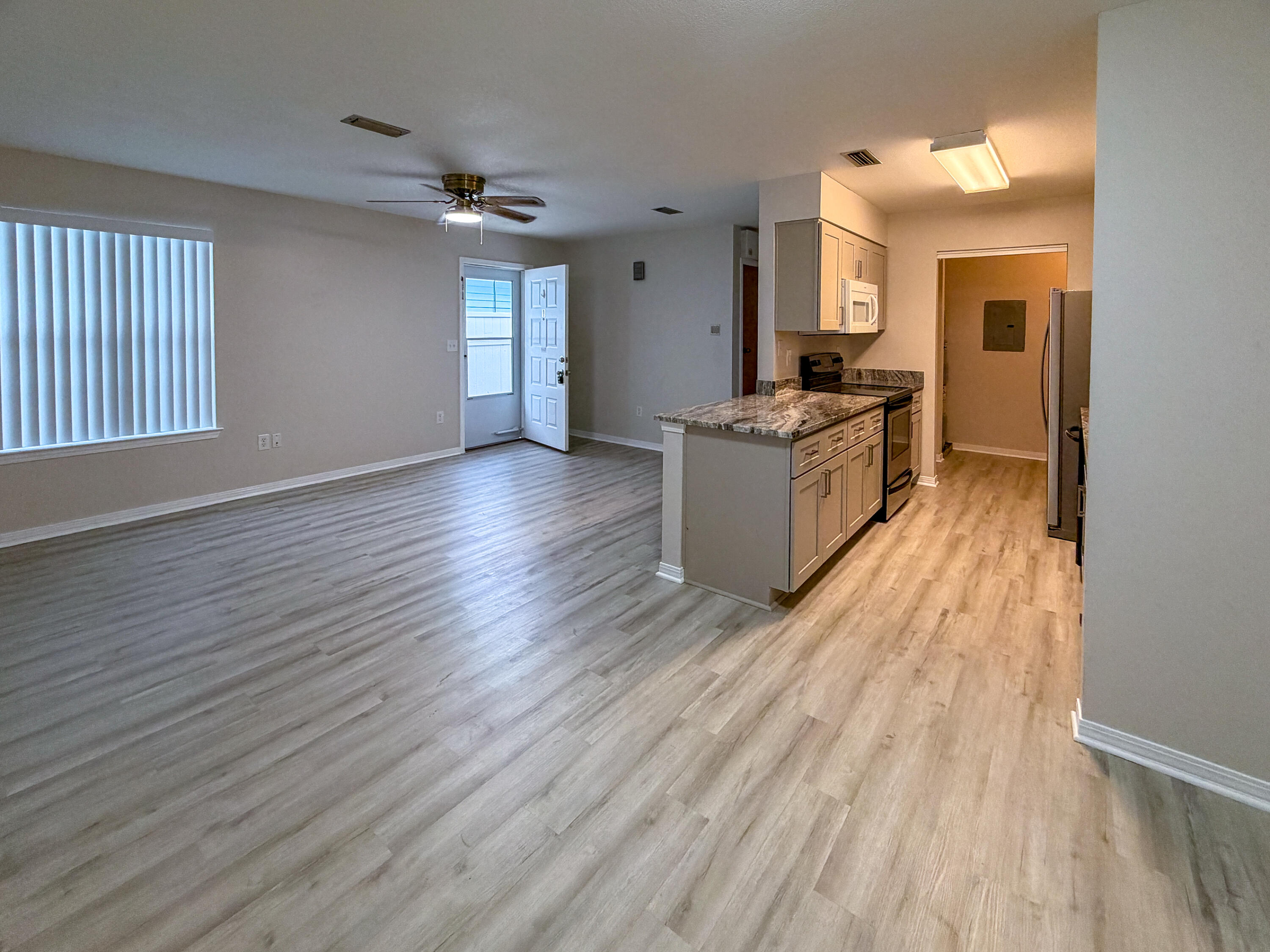 CARMEL VILLAGE T/H - Residential Lease