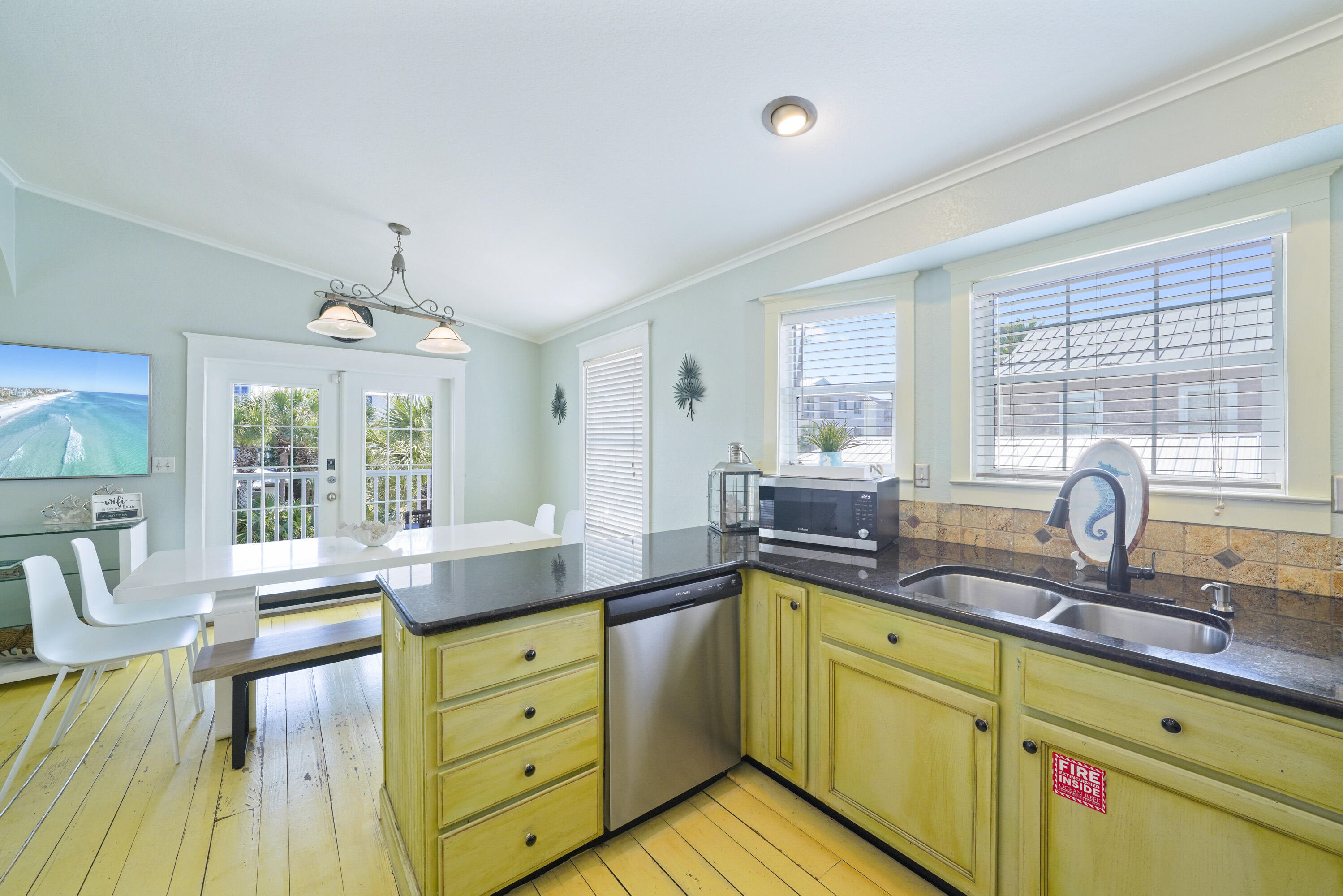 FRANGISTA BEACH 1ST ADDN - Residential