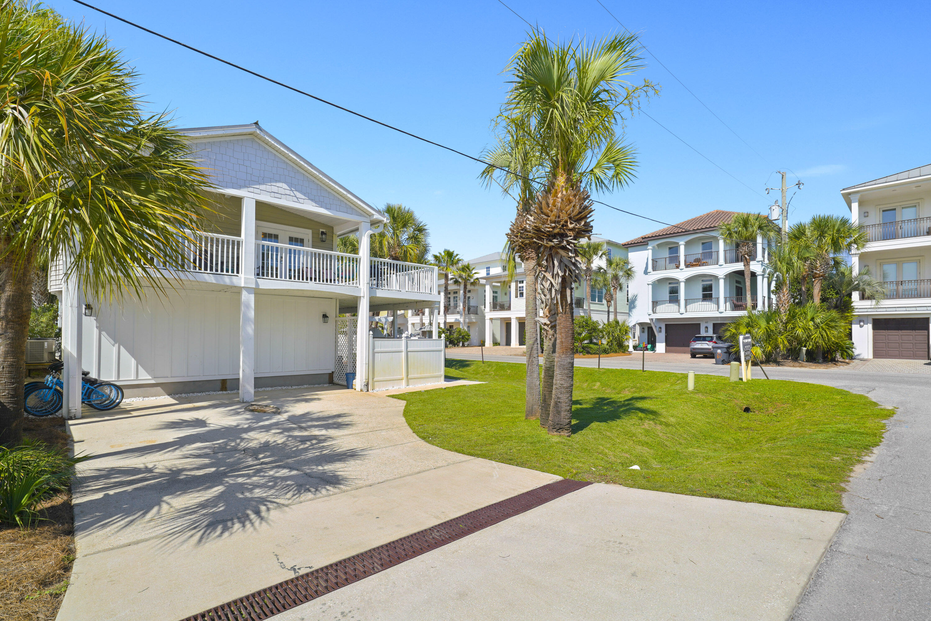 FRANGISTA BEACH 1ST ADDN - Residential