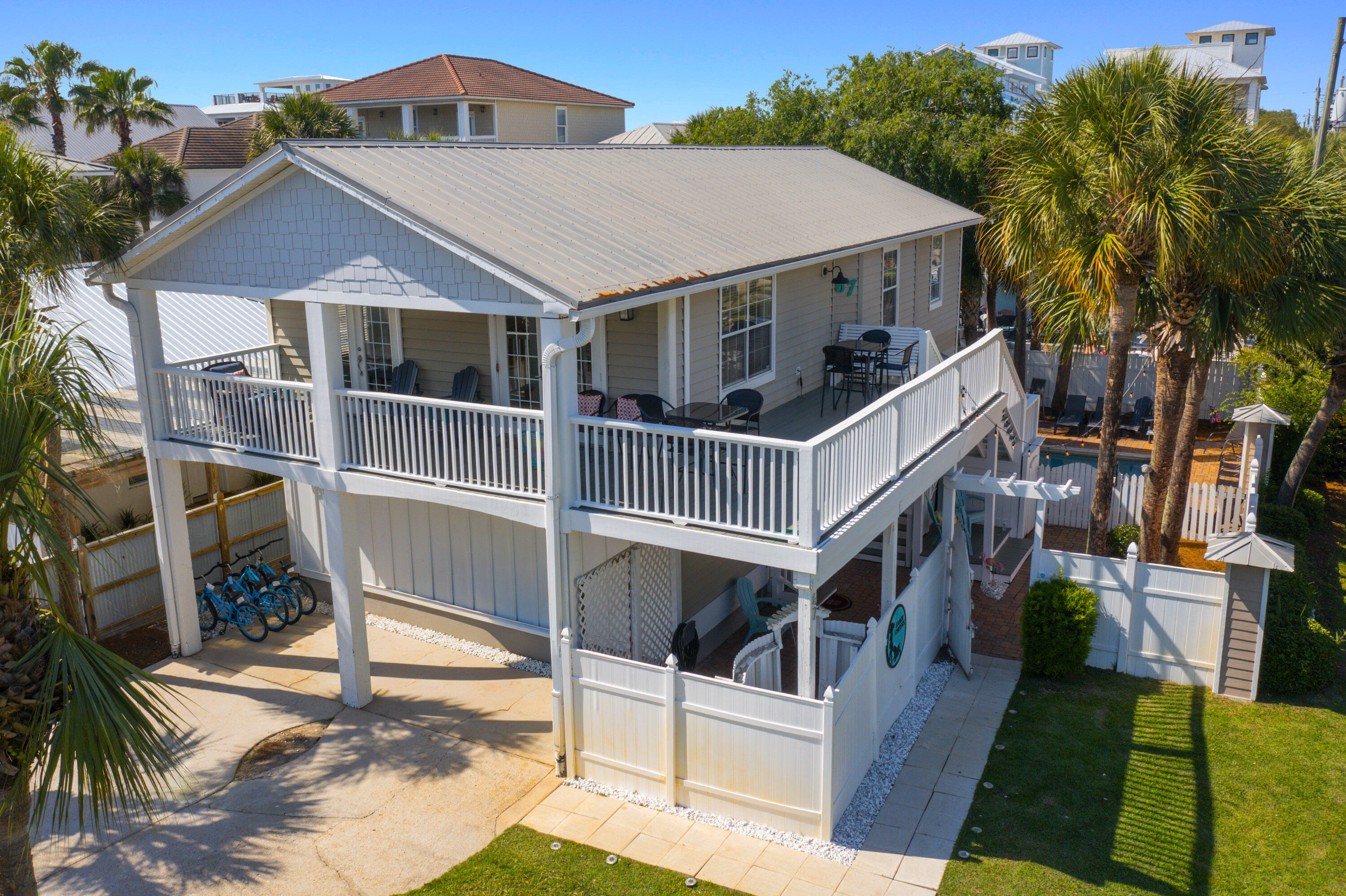 FRANGISTA BEACH 1ST ADDN - Residential