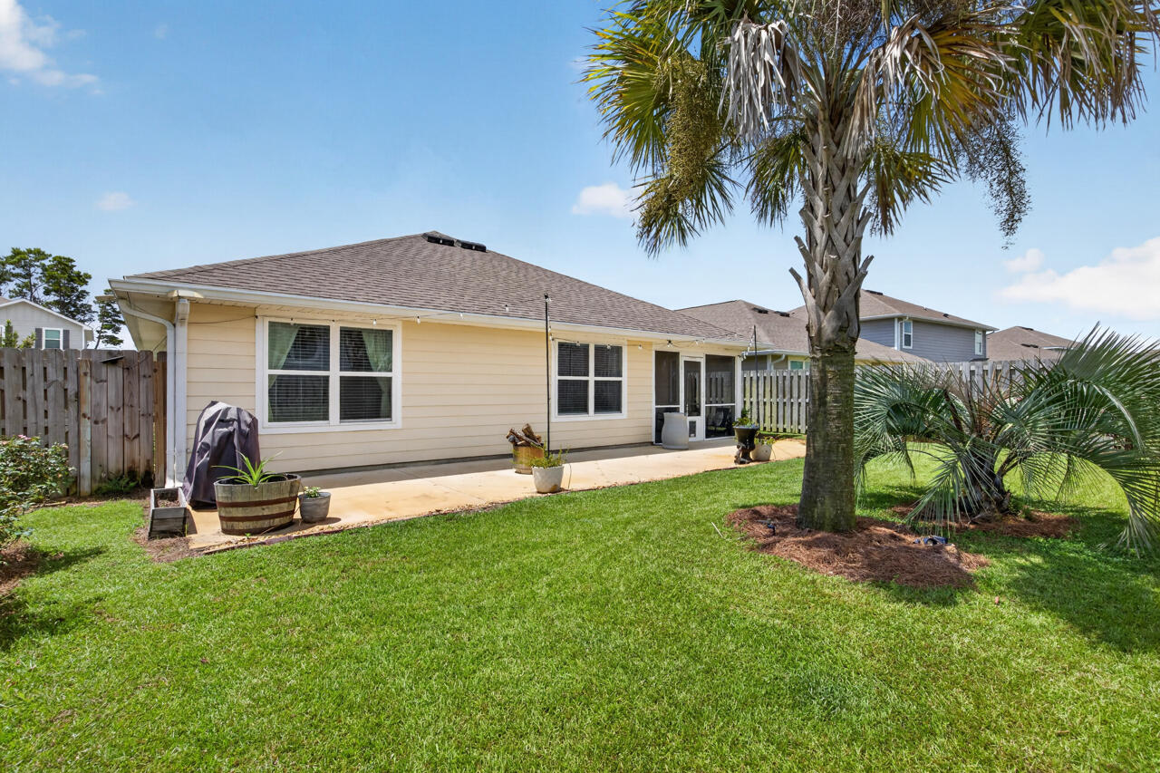 HAMMOCK BAY - Residential