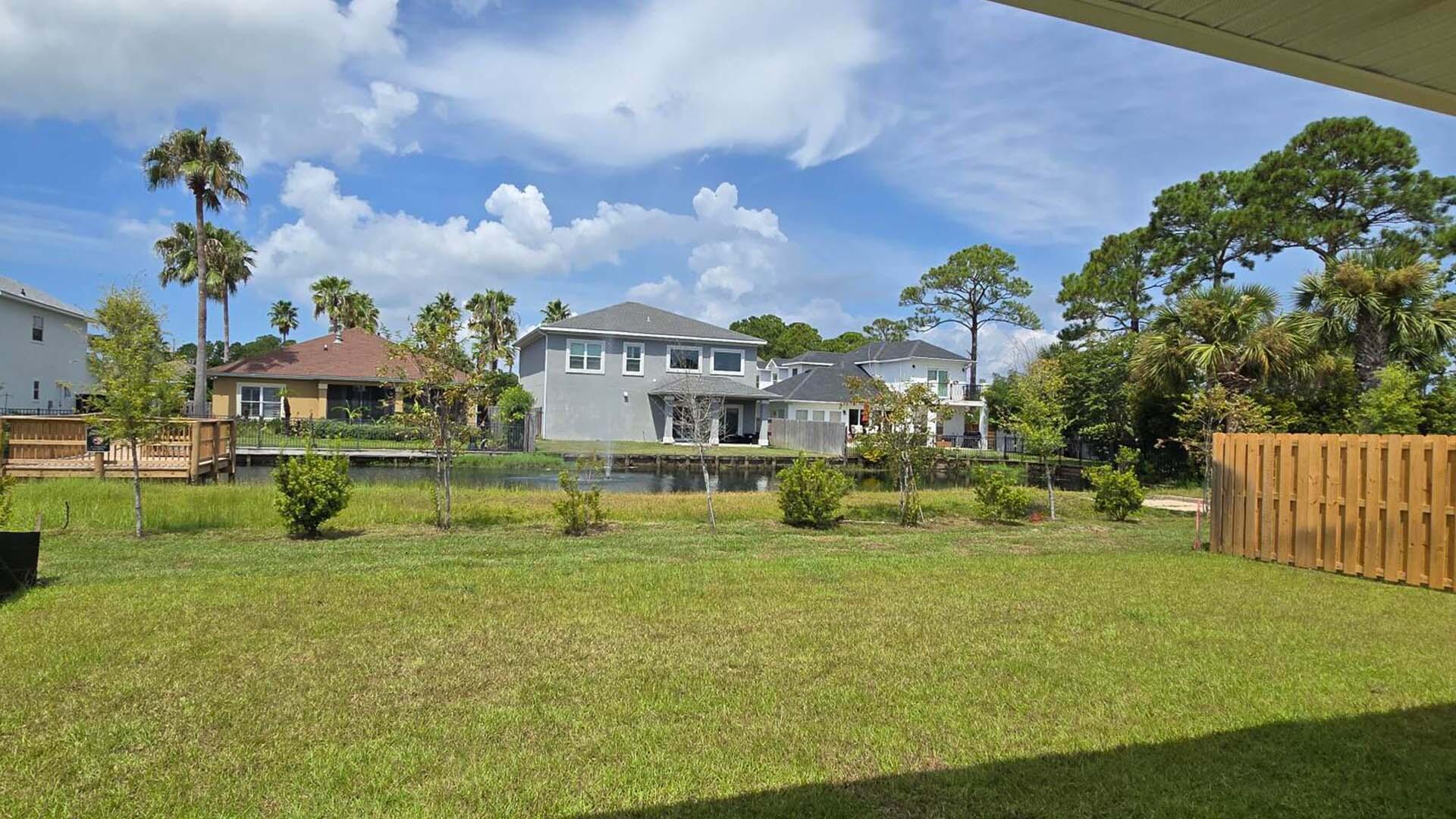 Crest Bay Cottages - Residential