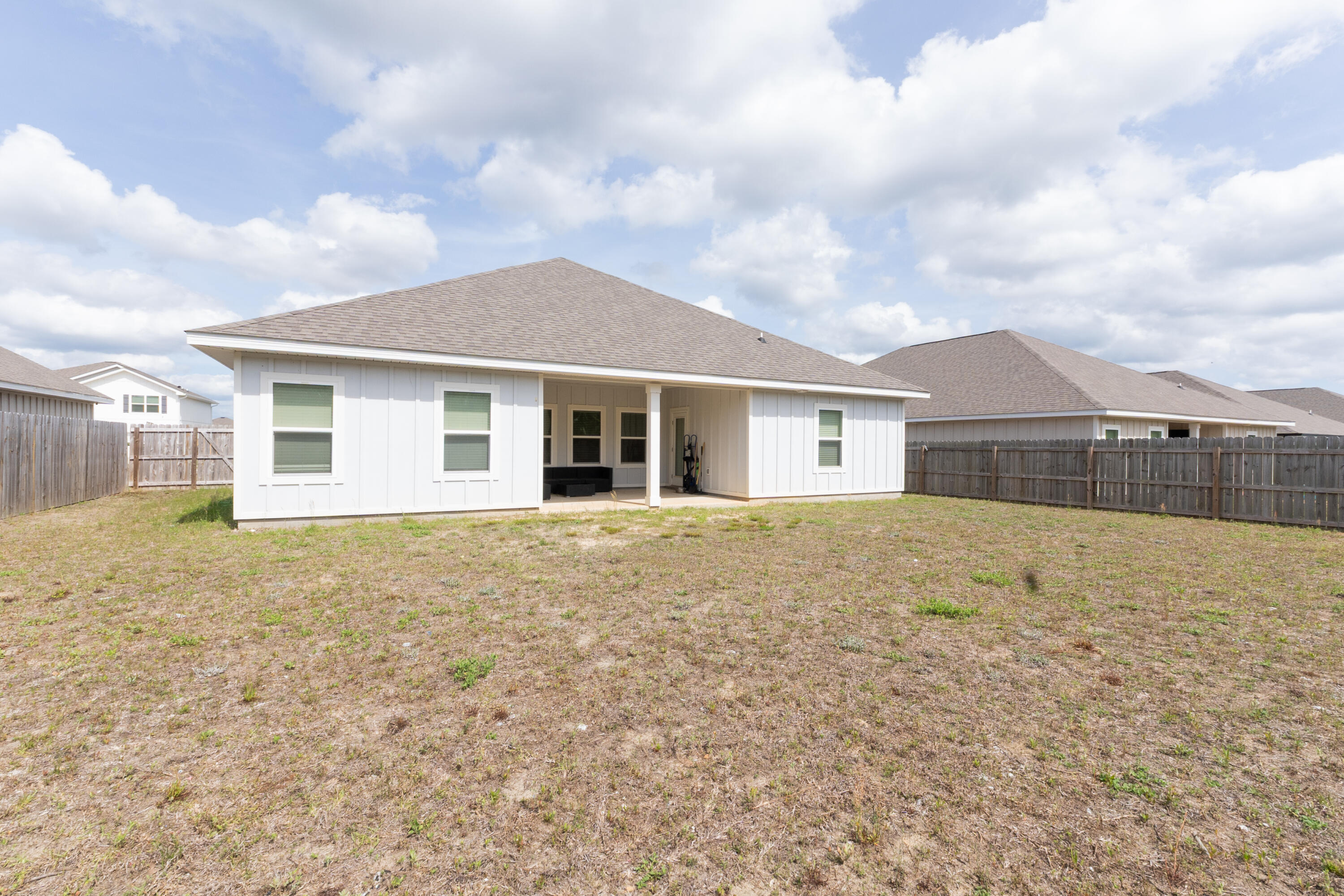 SHOAL RIVER LANDING PHASE 2A - Residential Lease