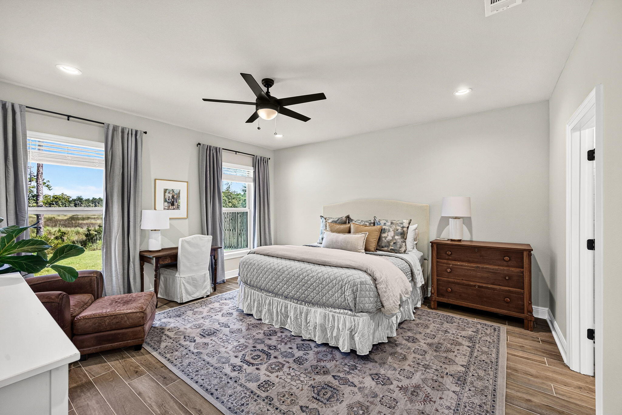 HAMMOCK BAY - STARBURST - Residential