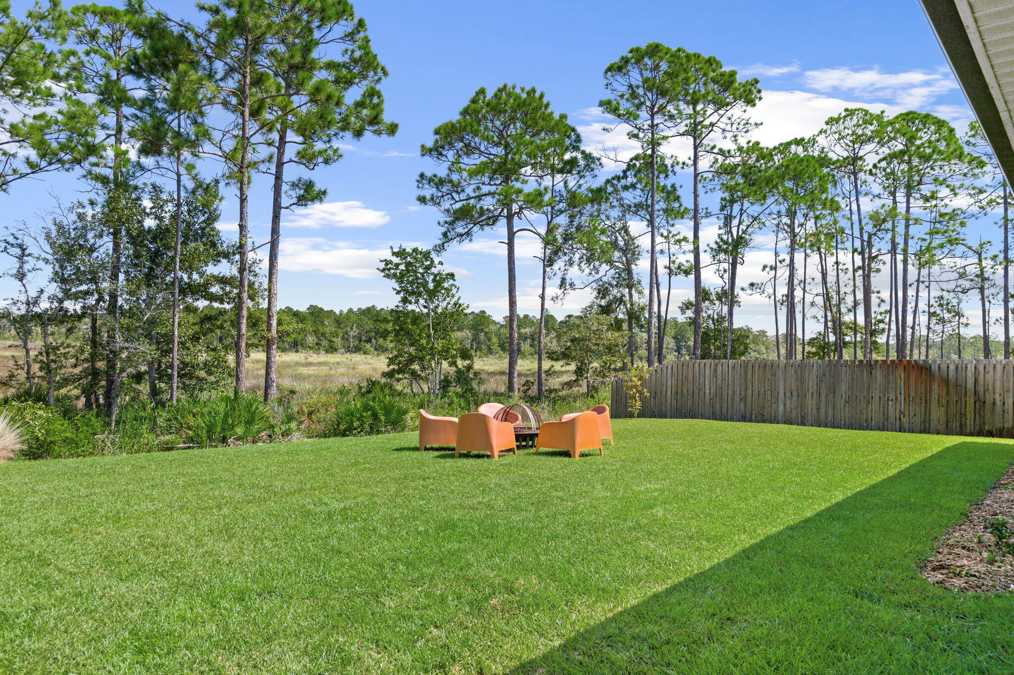 HAMMOCK BAY - STARBURST - Residential