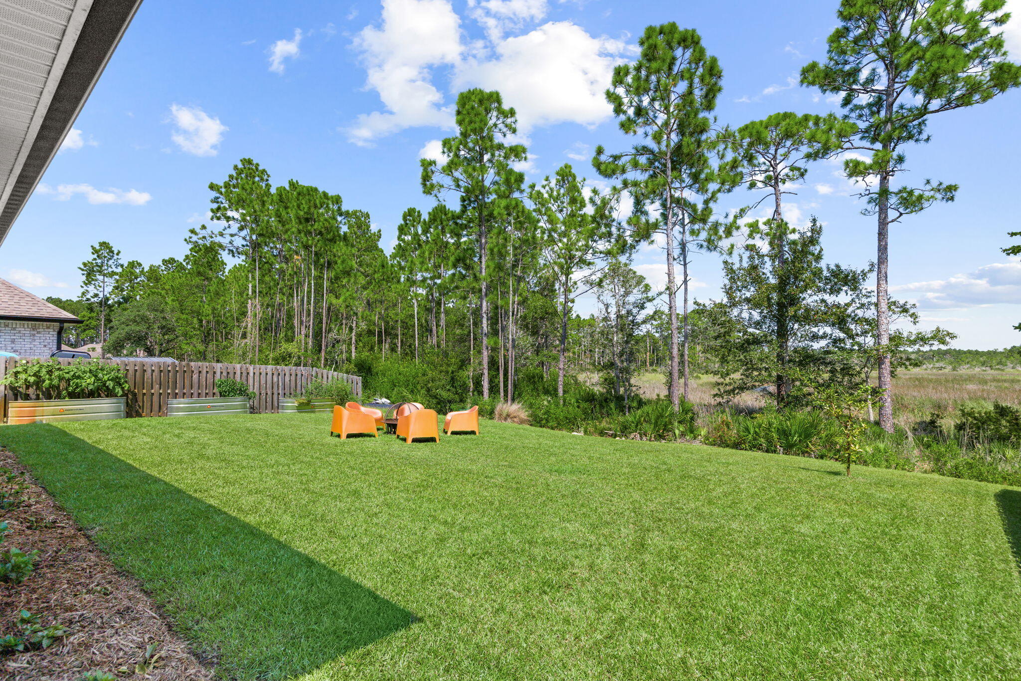 HAMMOCK BAY - STARBURST - Residential