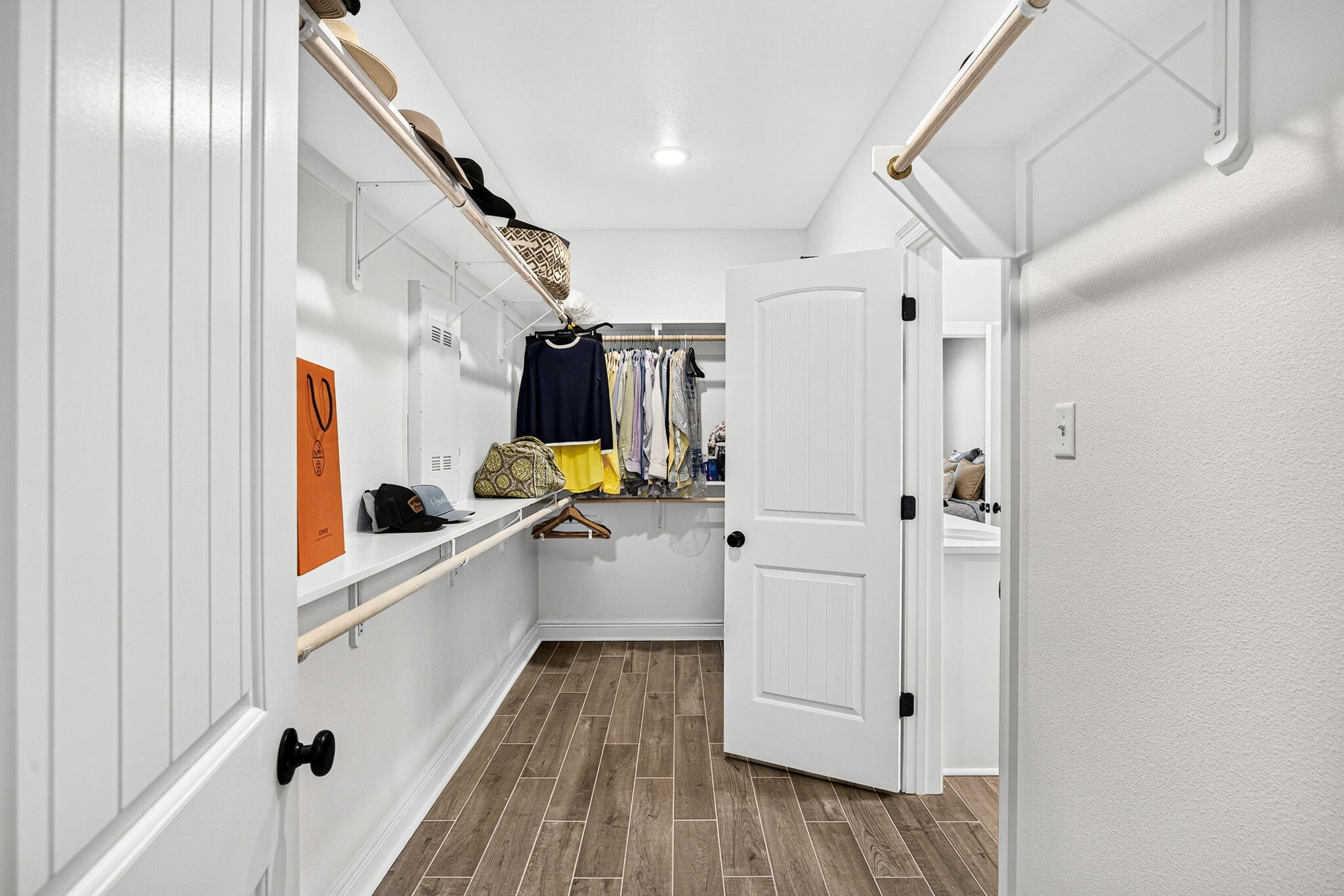 HAMMOCK BAY - STARBURST - Residential
