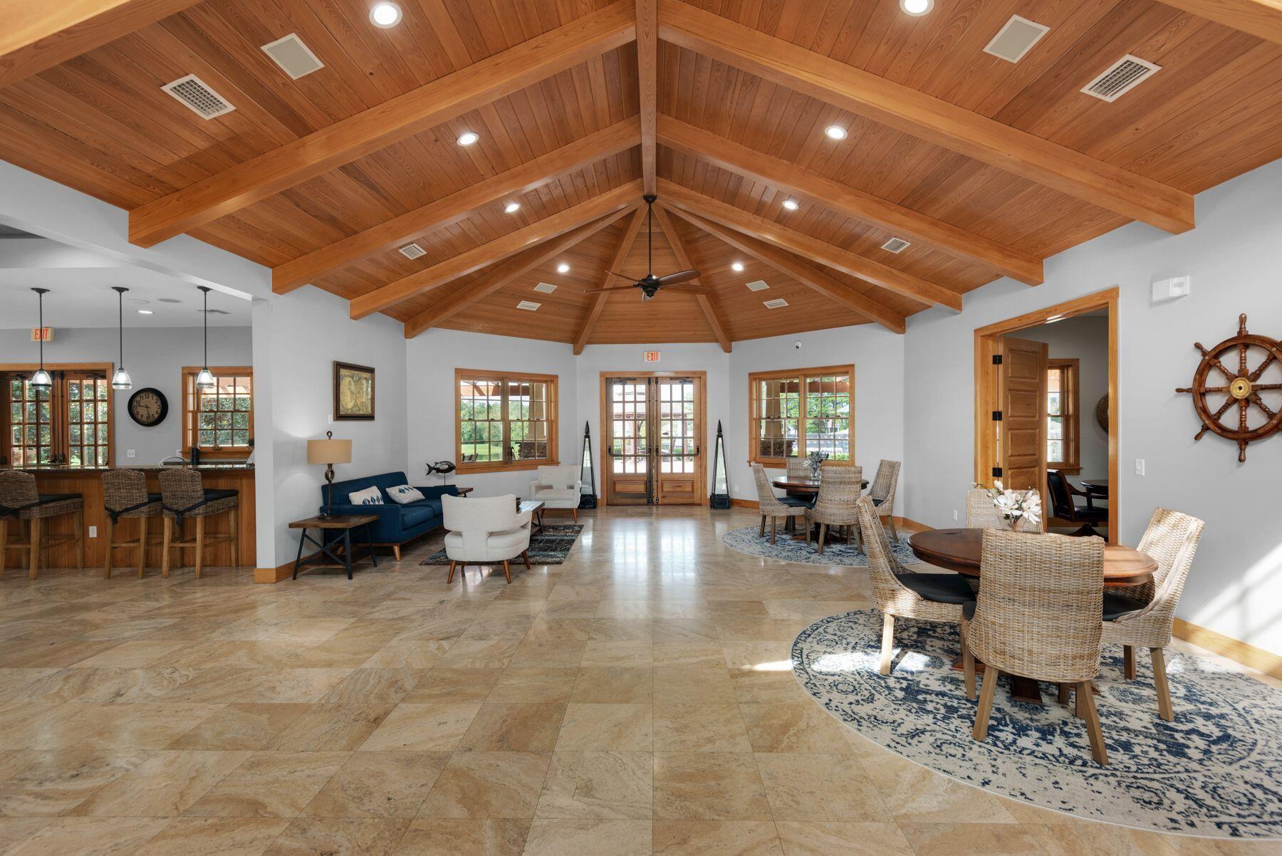 HAMMOCK BAY - STARBURST - Residential