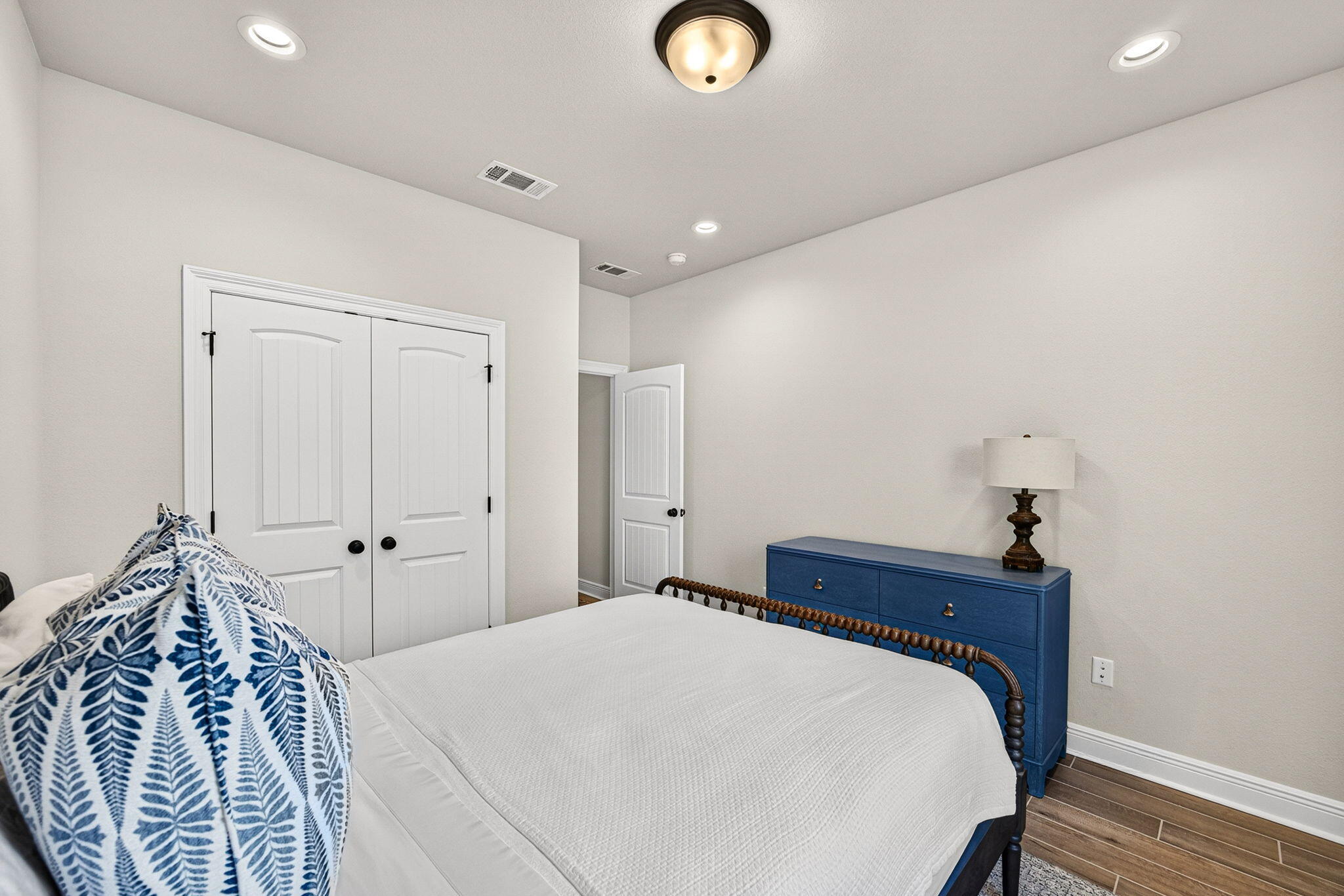 HAMMOCK BAY - STARBURST - Residential