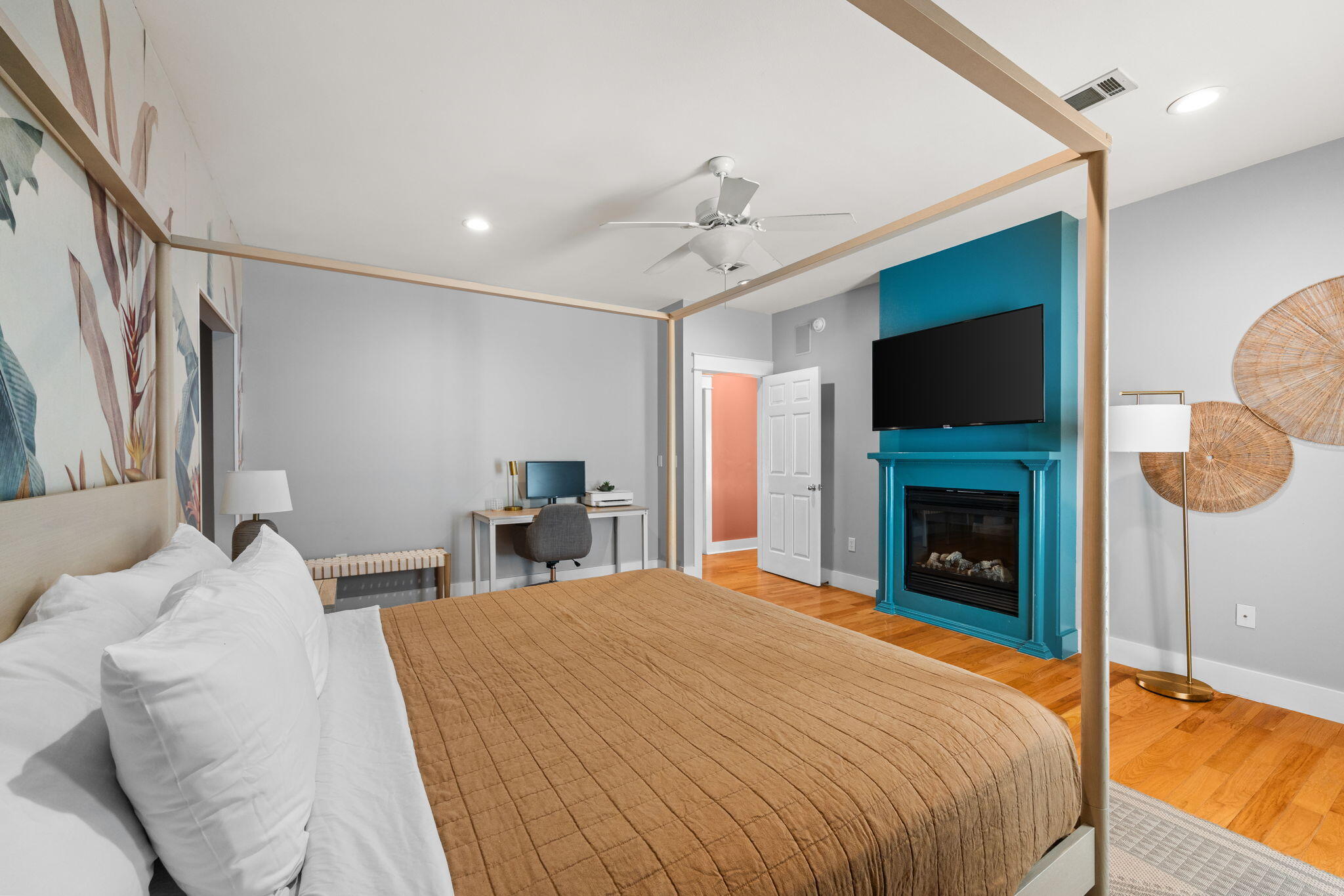 CRYSTAL BEACH - Residential