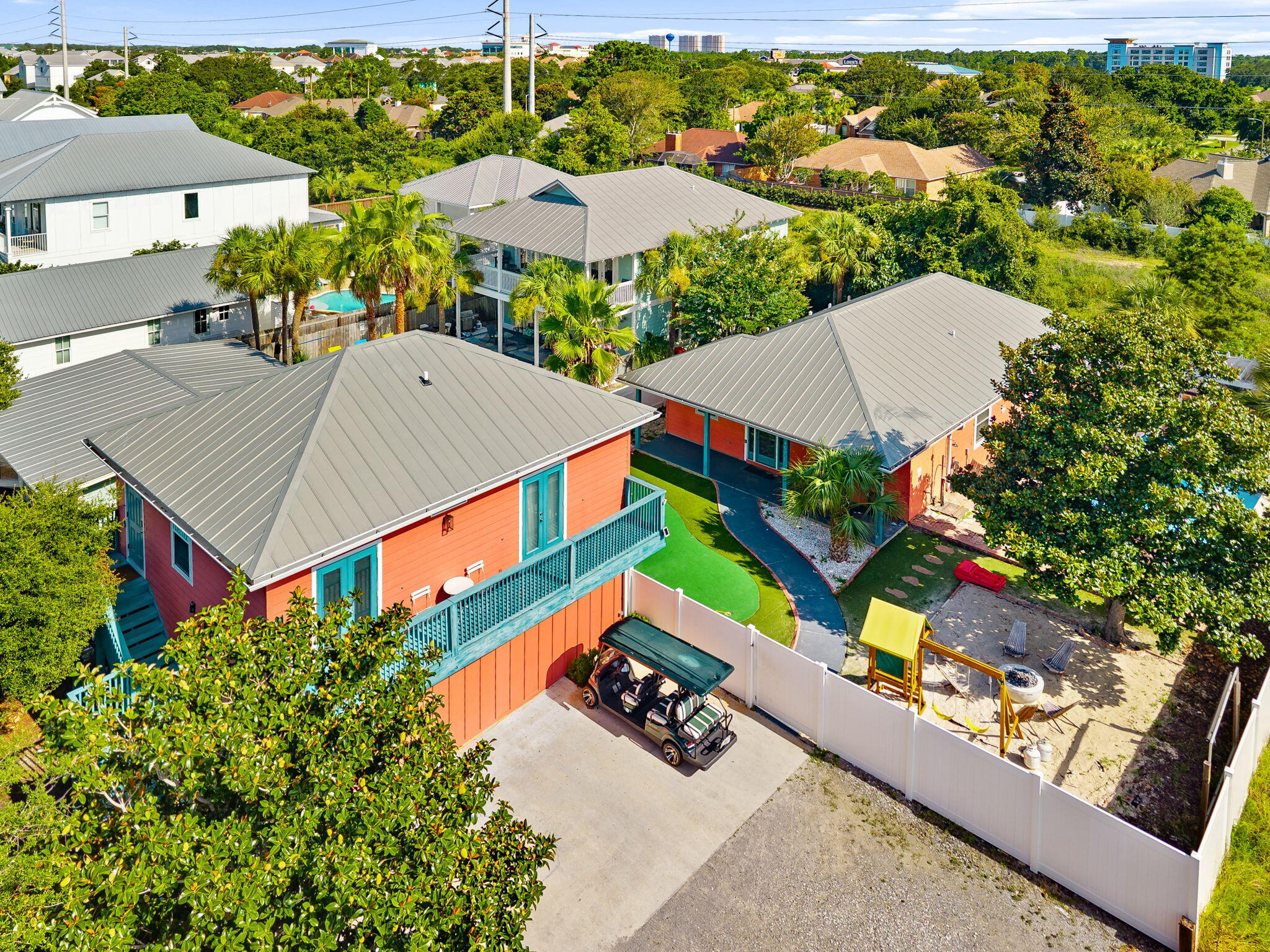 CRYSTAL BEACH - Residential