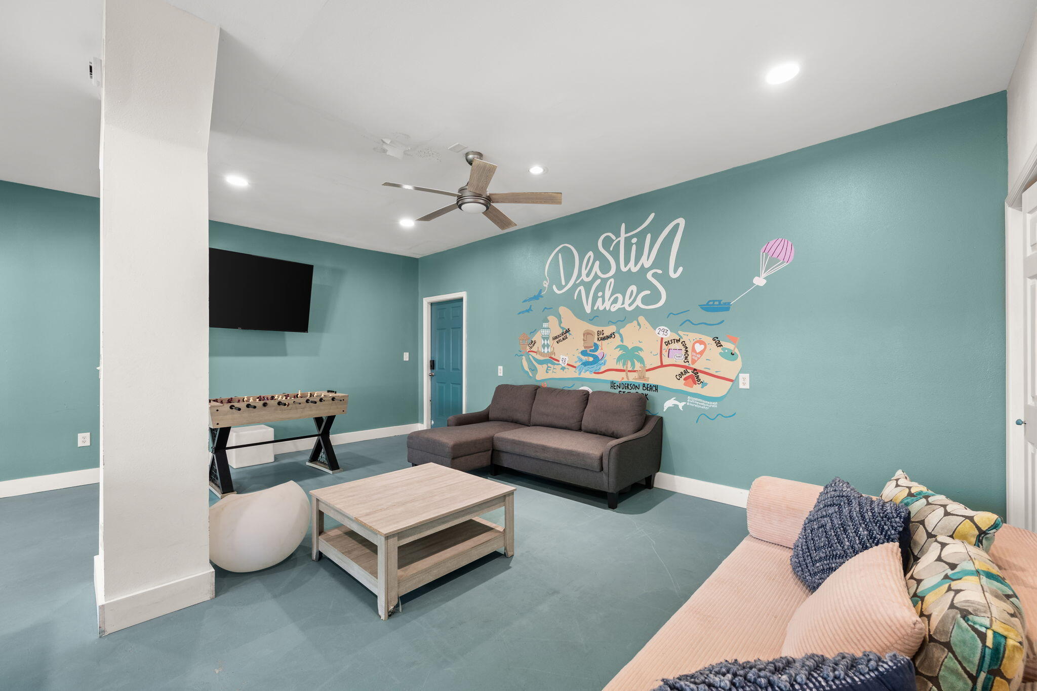 CRYSTAL BEACH - Residential