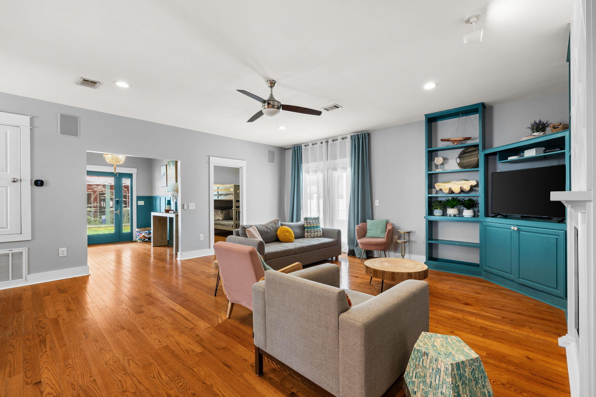 CRYSTAL BEACH - Residential