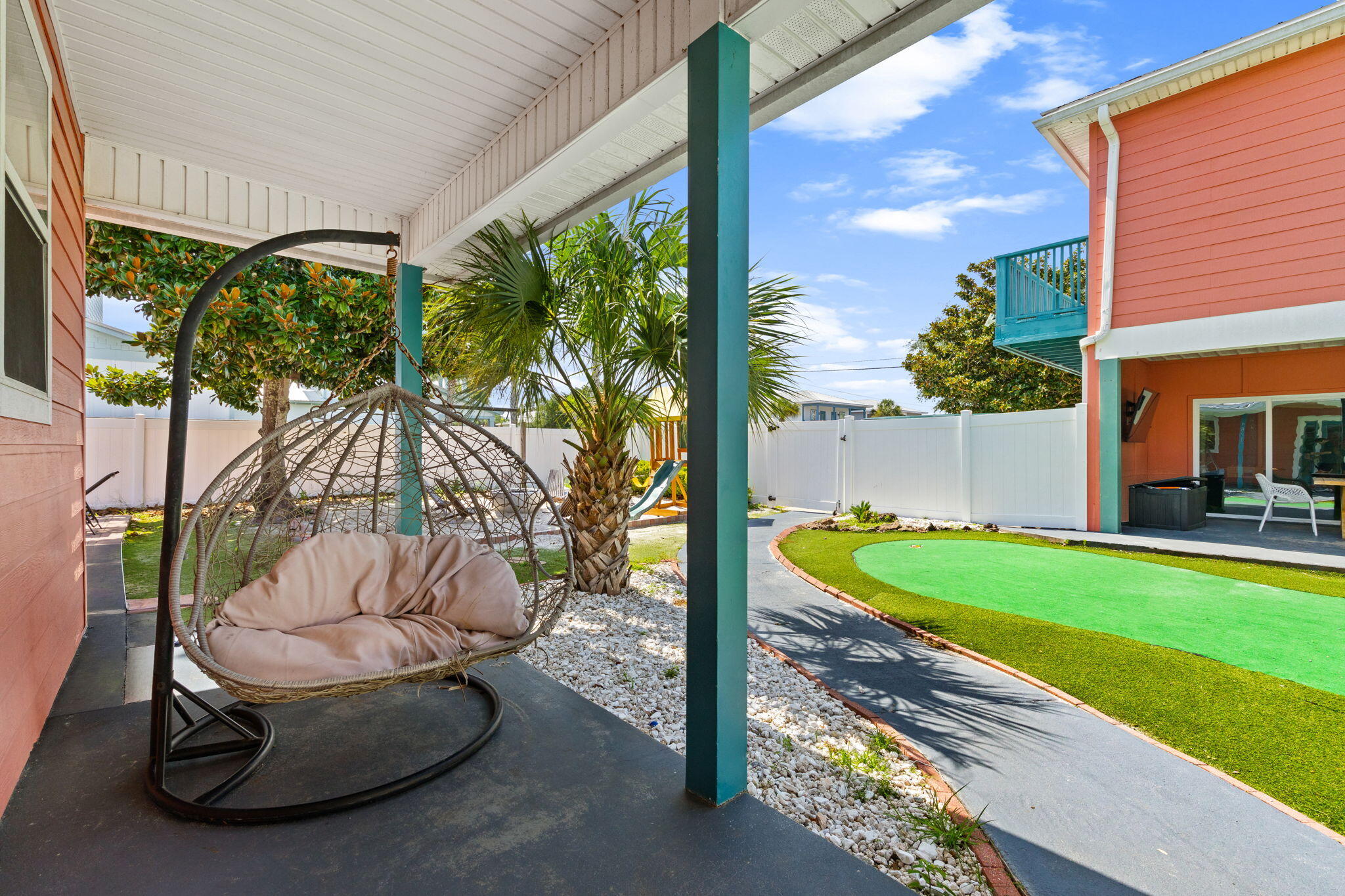 CRYSTAL BEACH - Residential