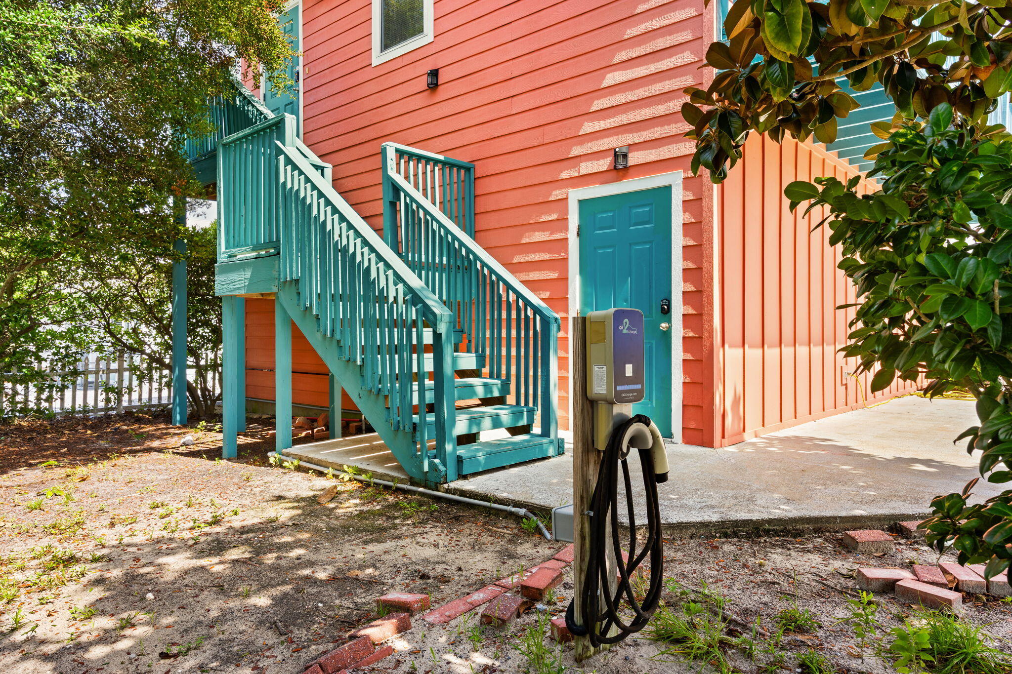 CRYSTAL BEACH - Residential