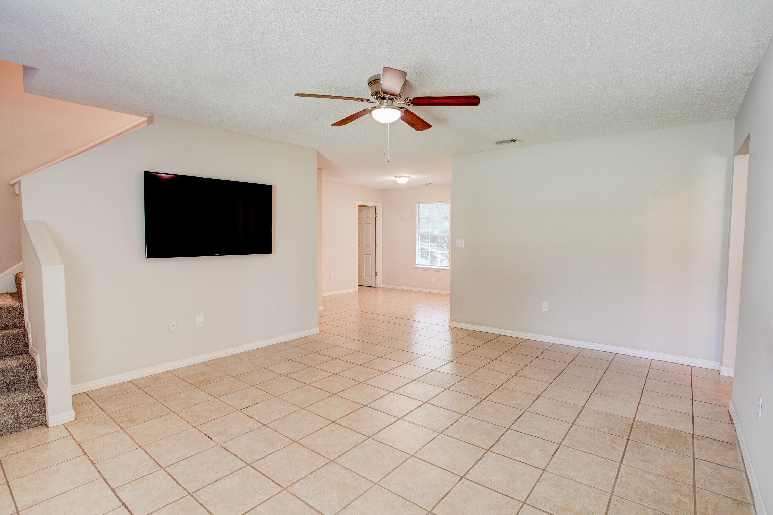 APLIN HEIGHTS S/D LOT 1 - Residential